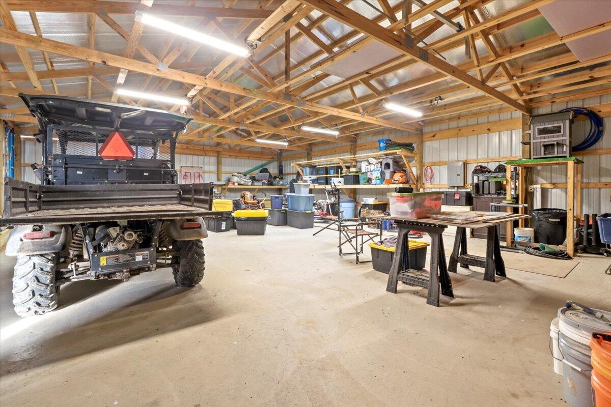 1243 County Road 2410 Property Photo 26