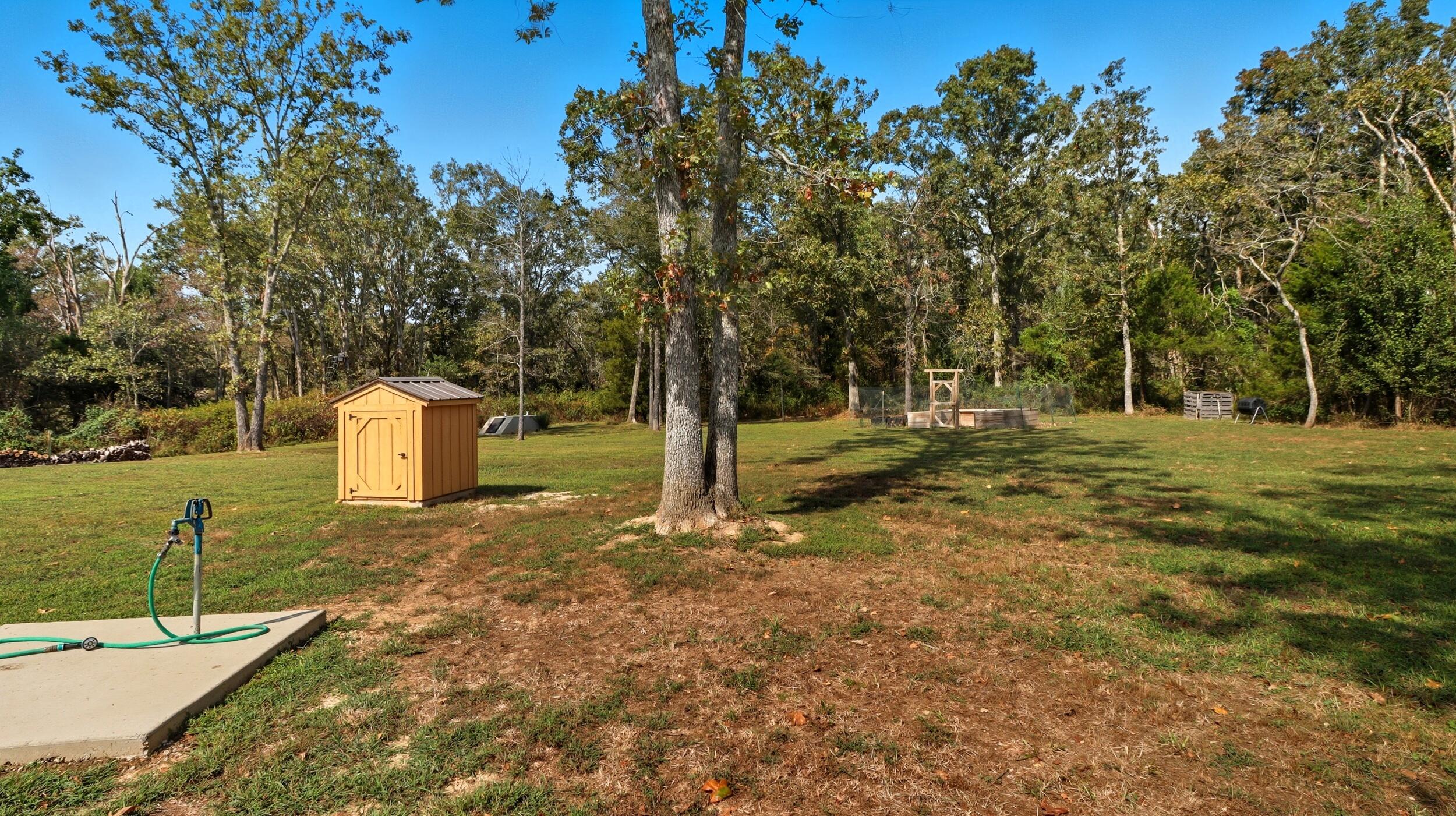 1243 County Road 2410 Property Photo 53
