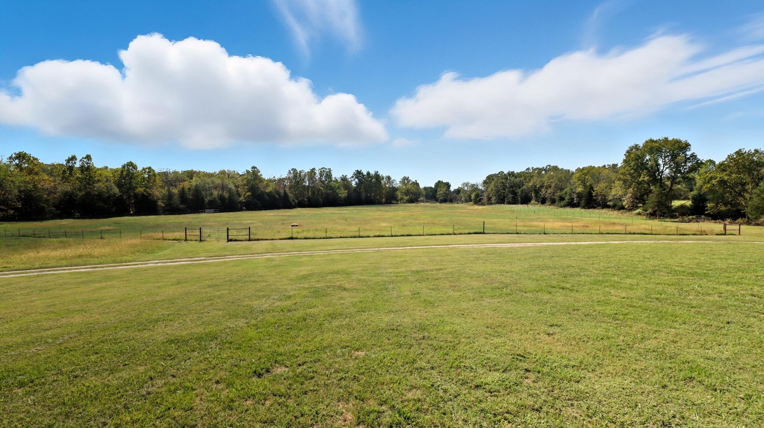 1243 County Road 2410 Property Photo 63