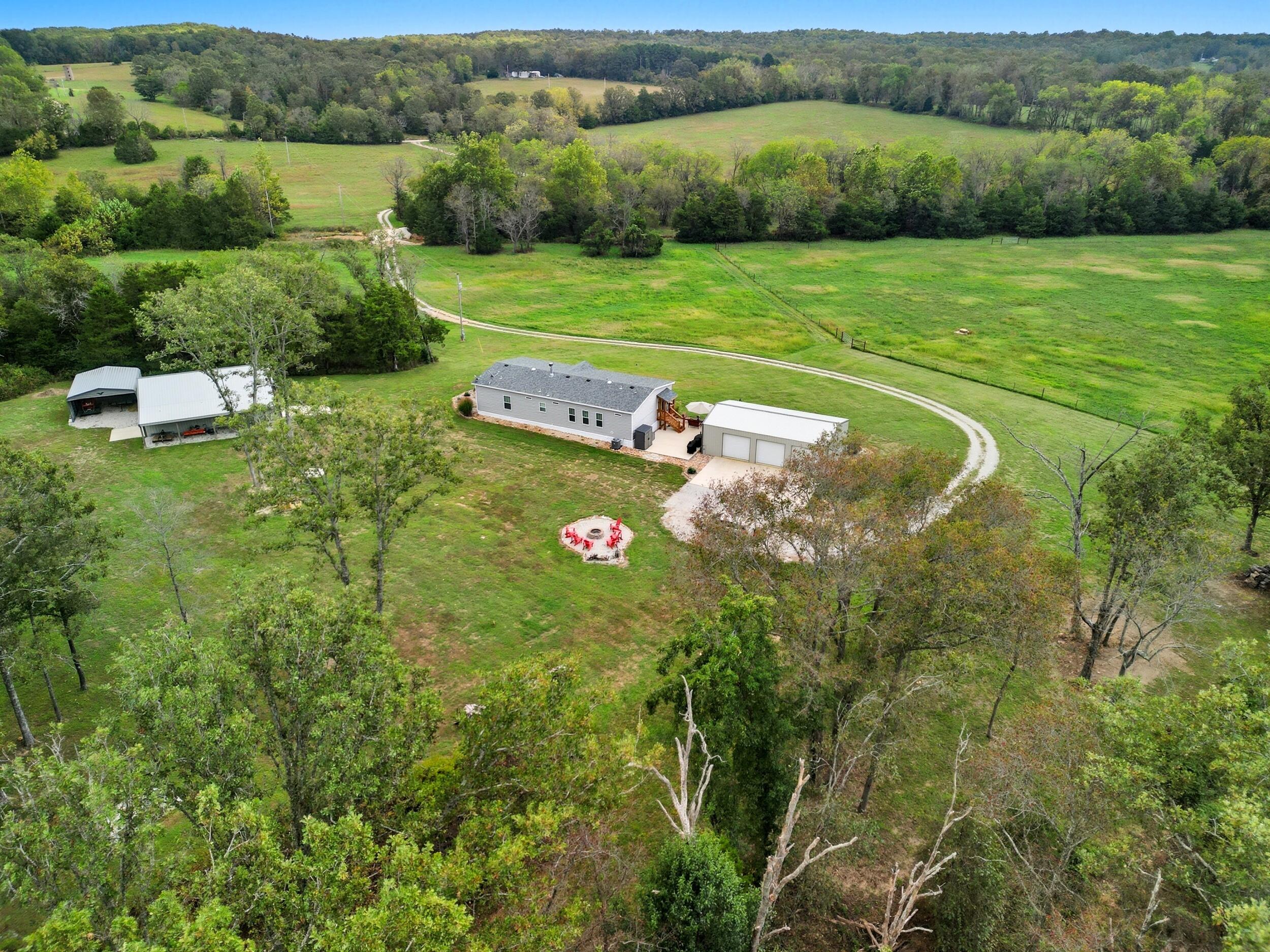 1243 County Road 2410 Property Photo 69