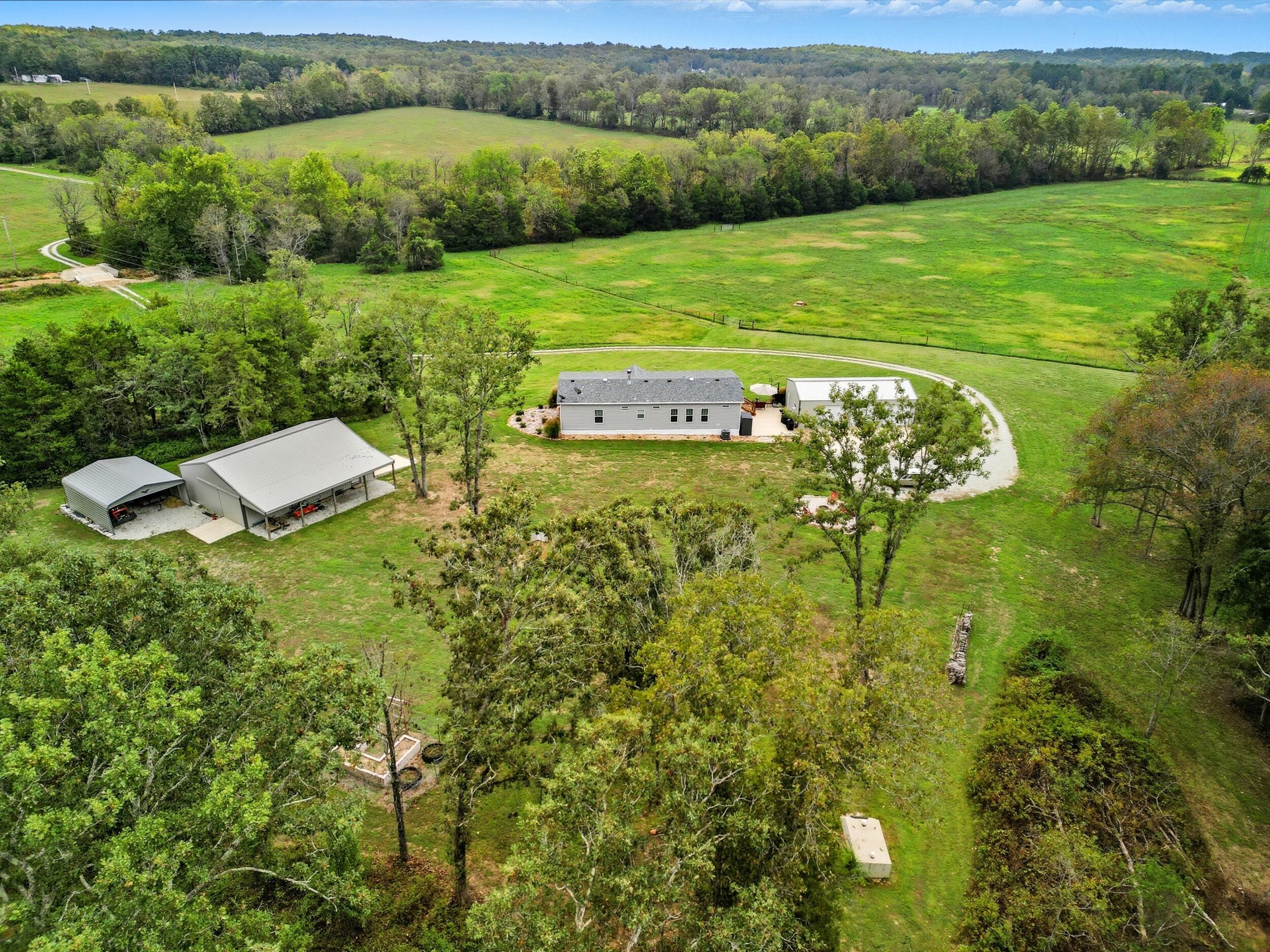 1243 County Road 2410 Property Photo 70