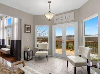 852 Silvercliff Way Property Photo 18