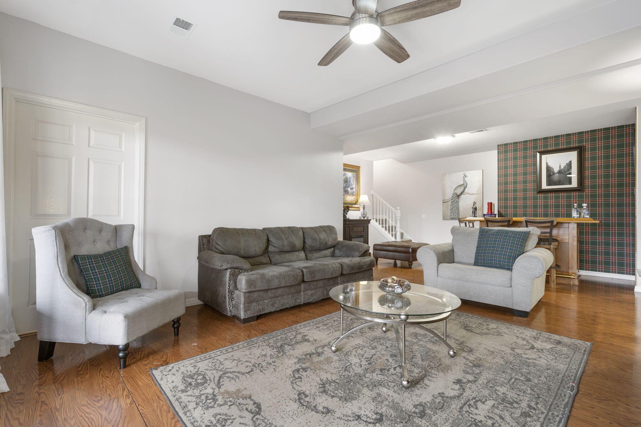 852 Silvercliff Way Property Photo 40