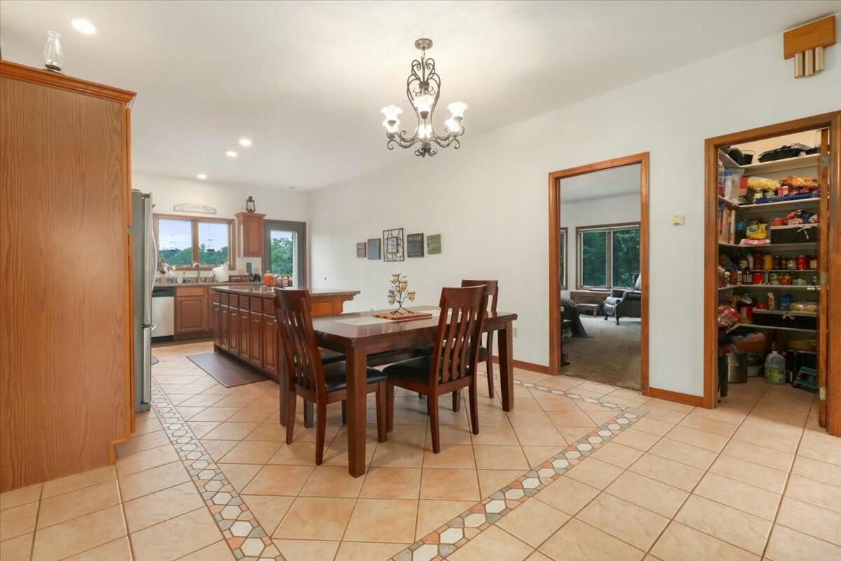 11263 Oak Hill Property Photo 10