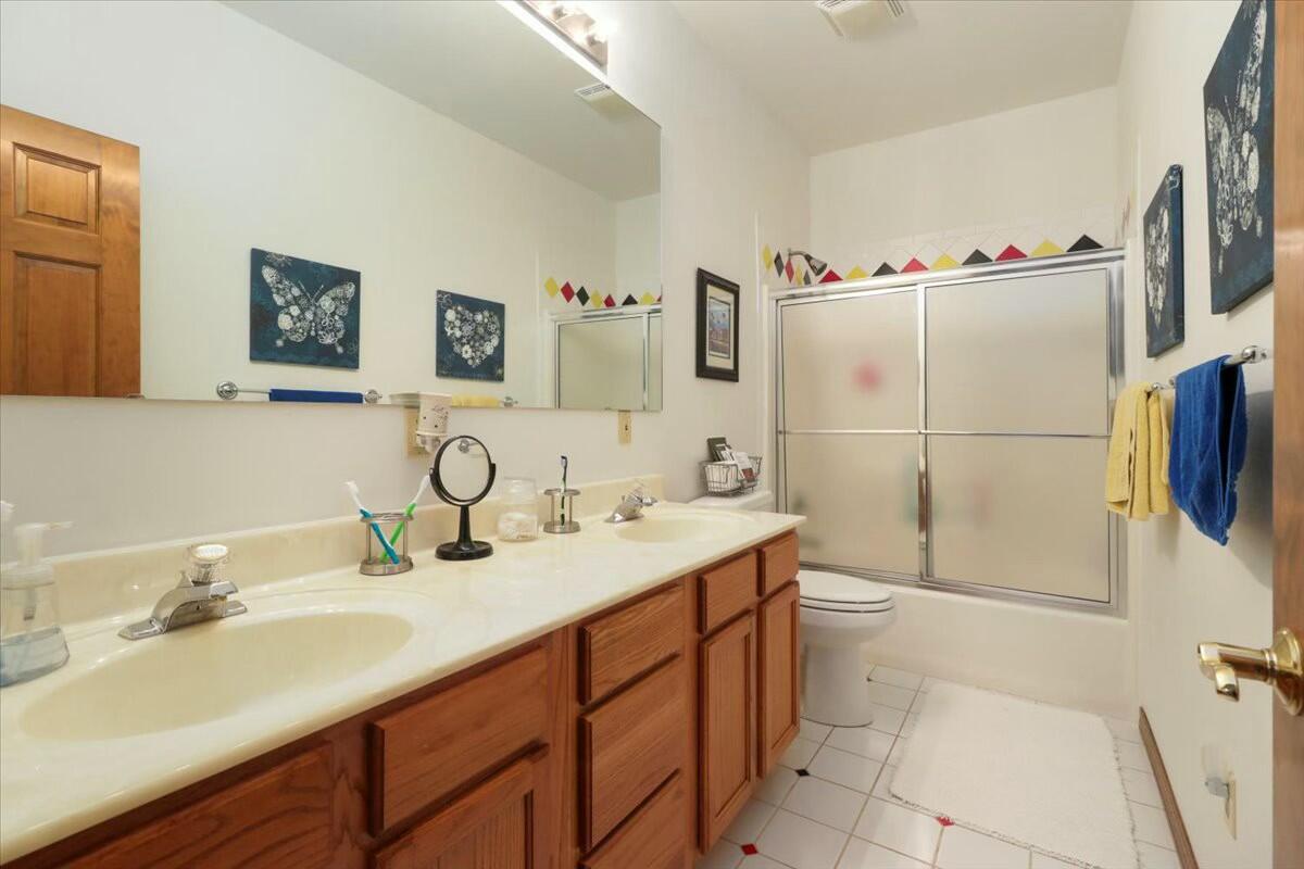 11263 Oak Hill Property Photo 22
