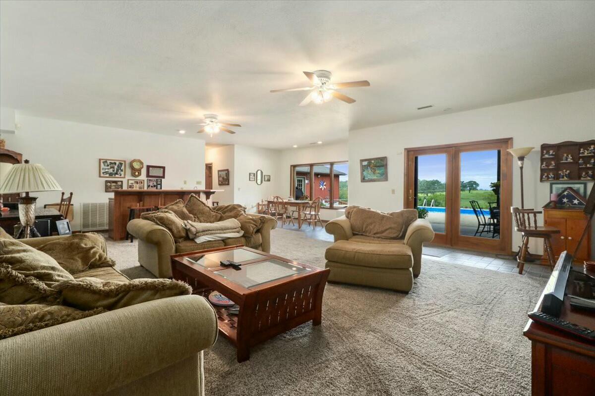 11263 Oak Hill Property Photo 27