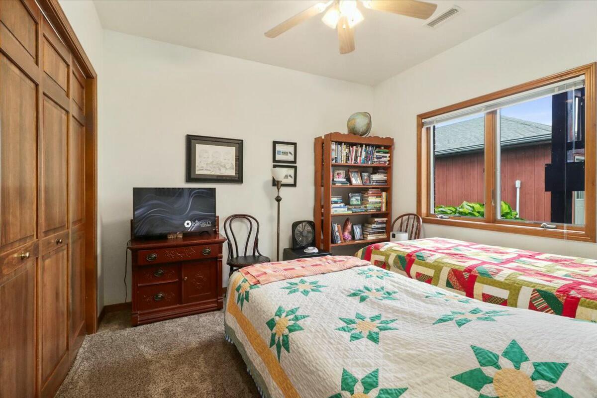 11263 Oak Hill Property Photo 29