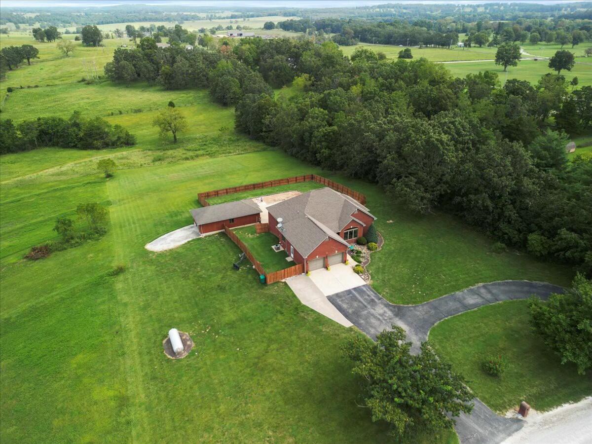 11263 Oak Hill Property Photo 40