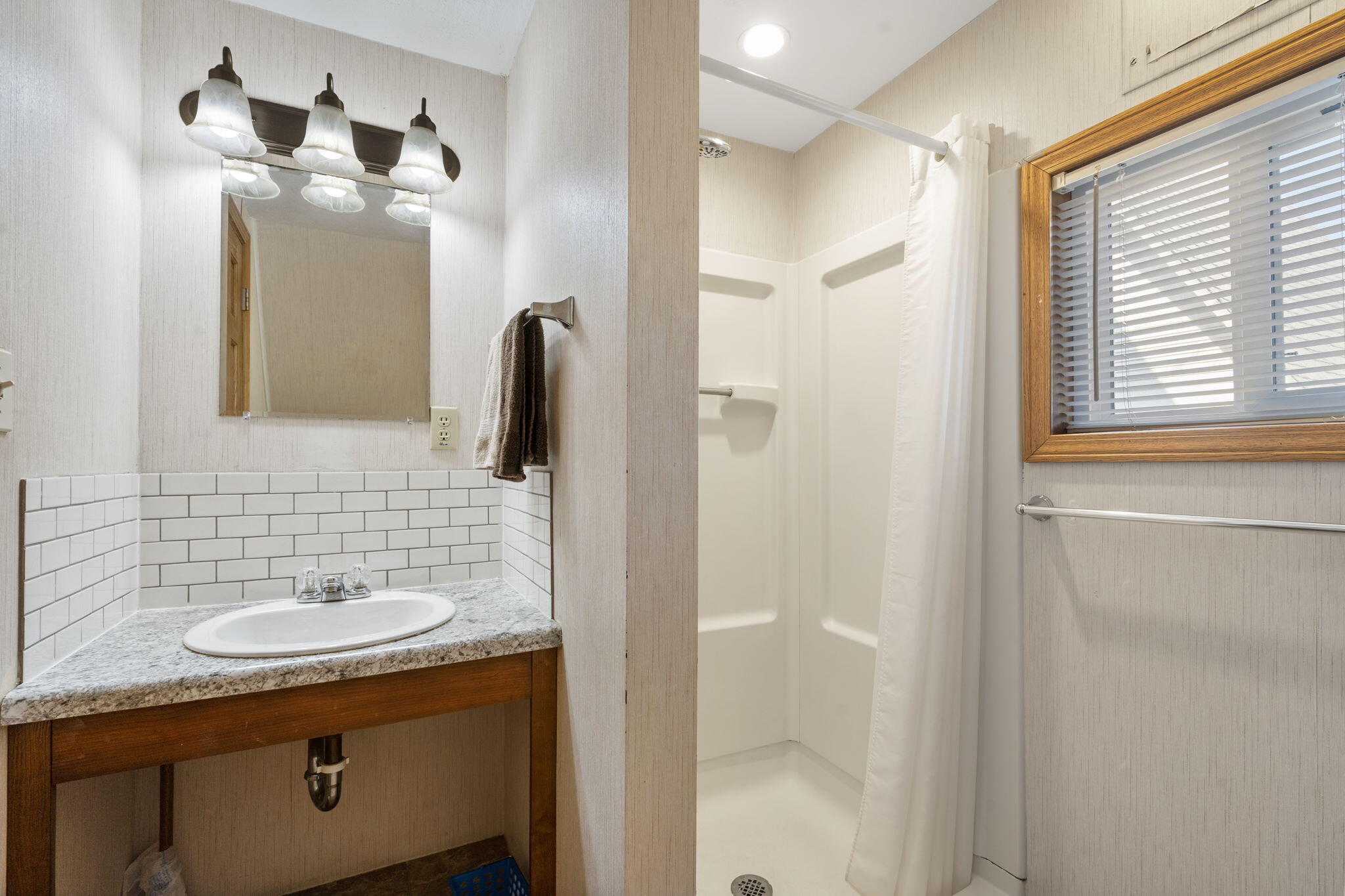 5 Eagle Drive Property Photo 9