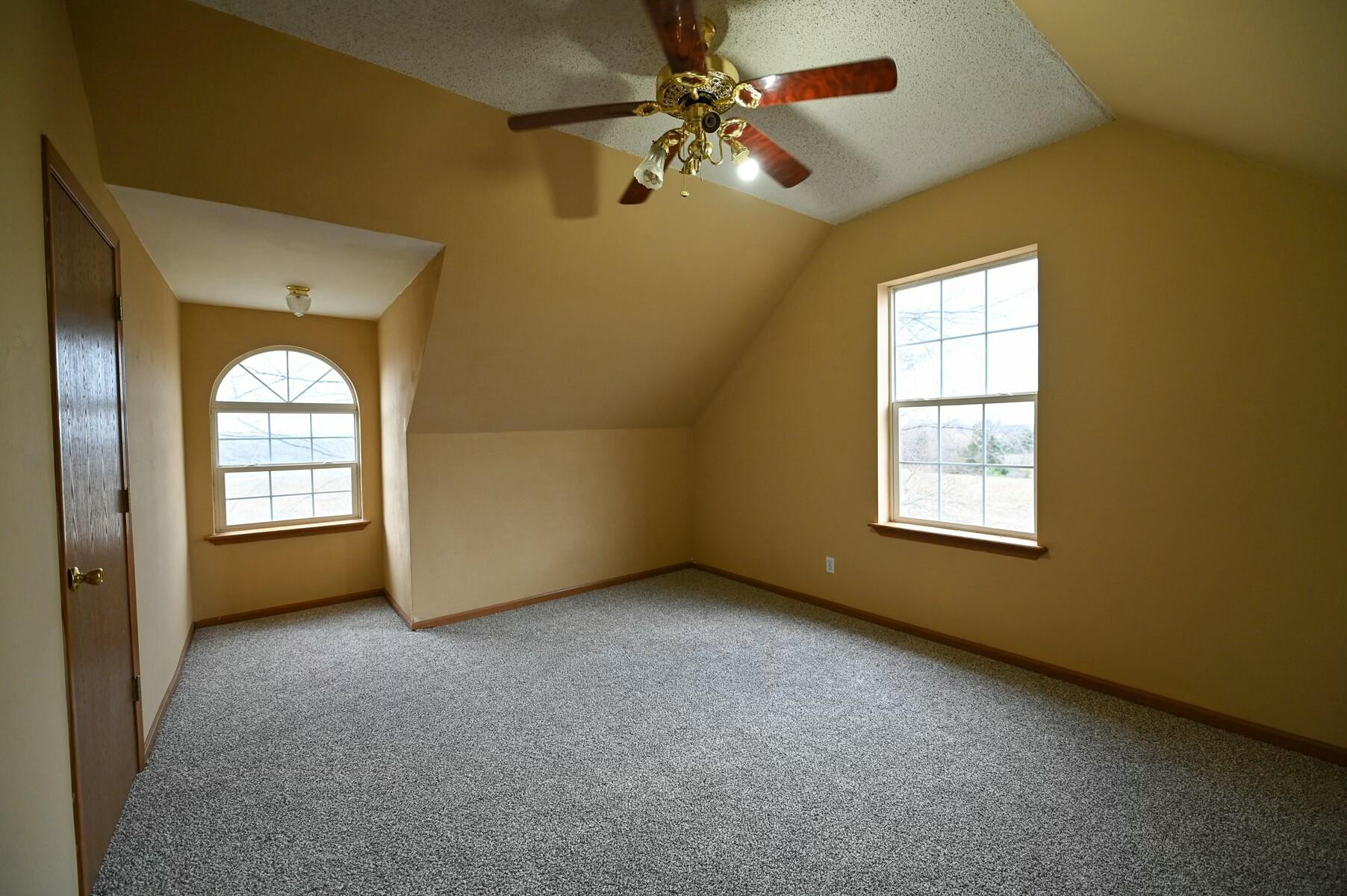 2155 East 2200 Road Property Photo 25