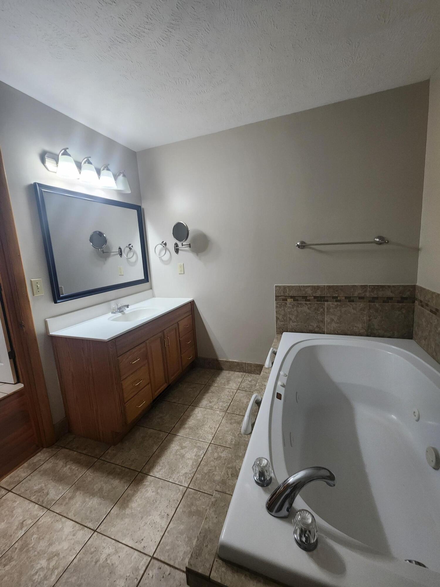 610 Double O Nine Road Property Photo 44