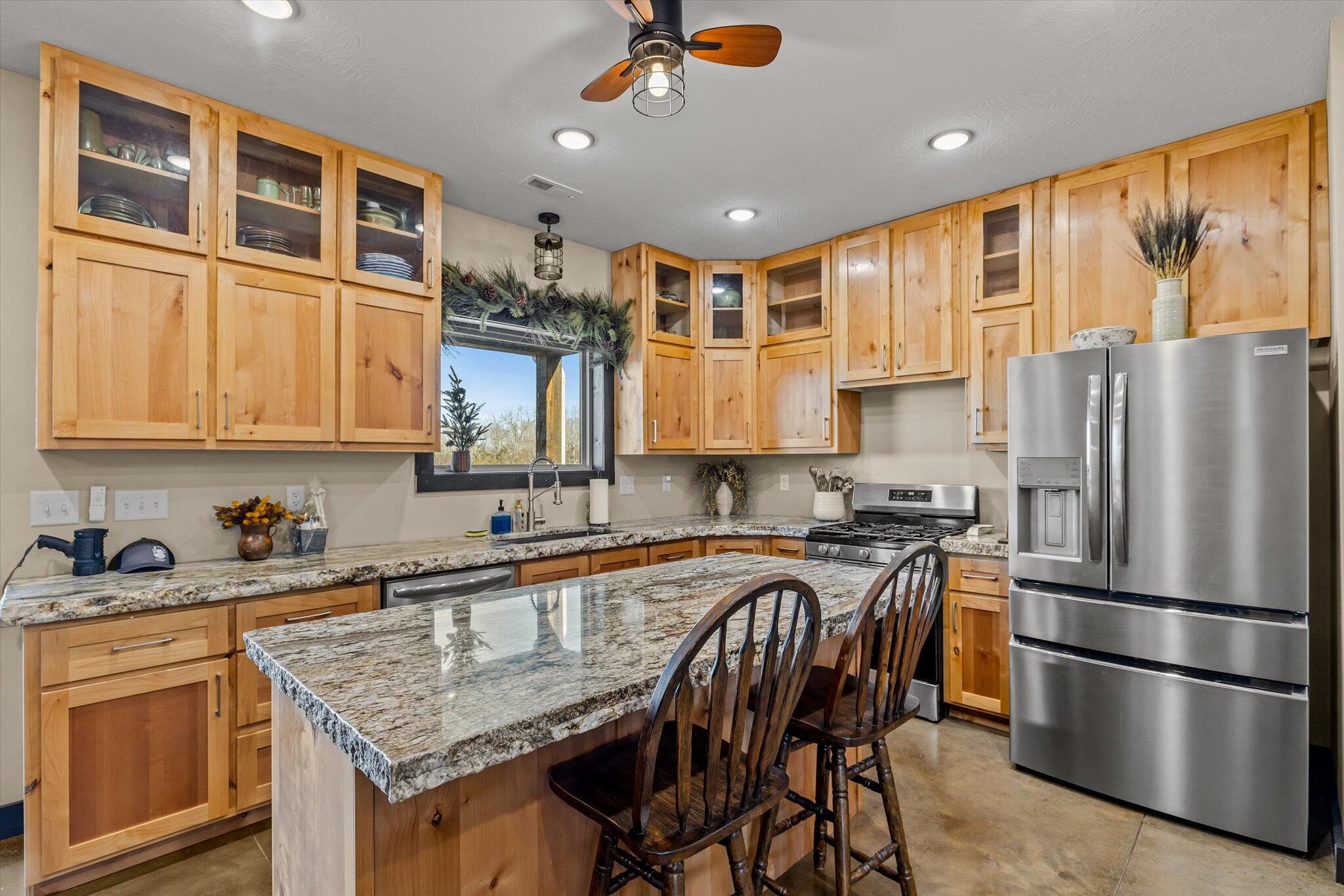 84 Buttercup Property Photo 30