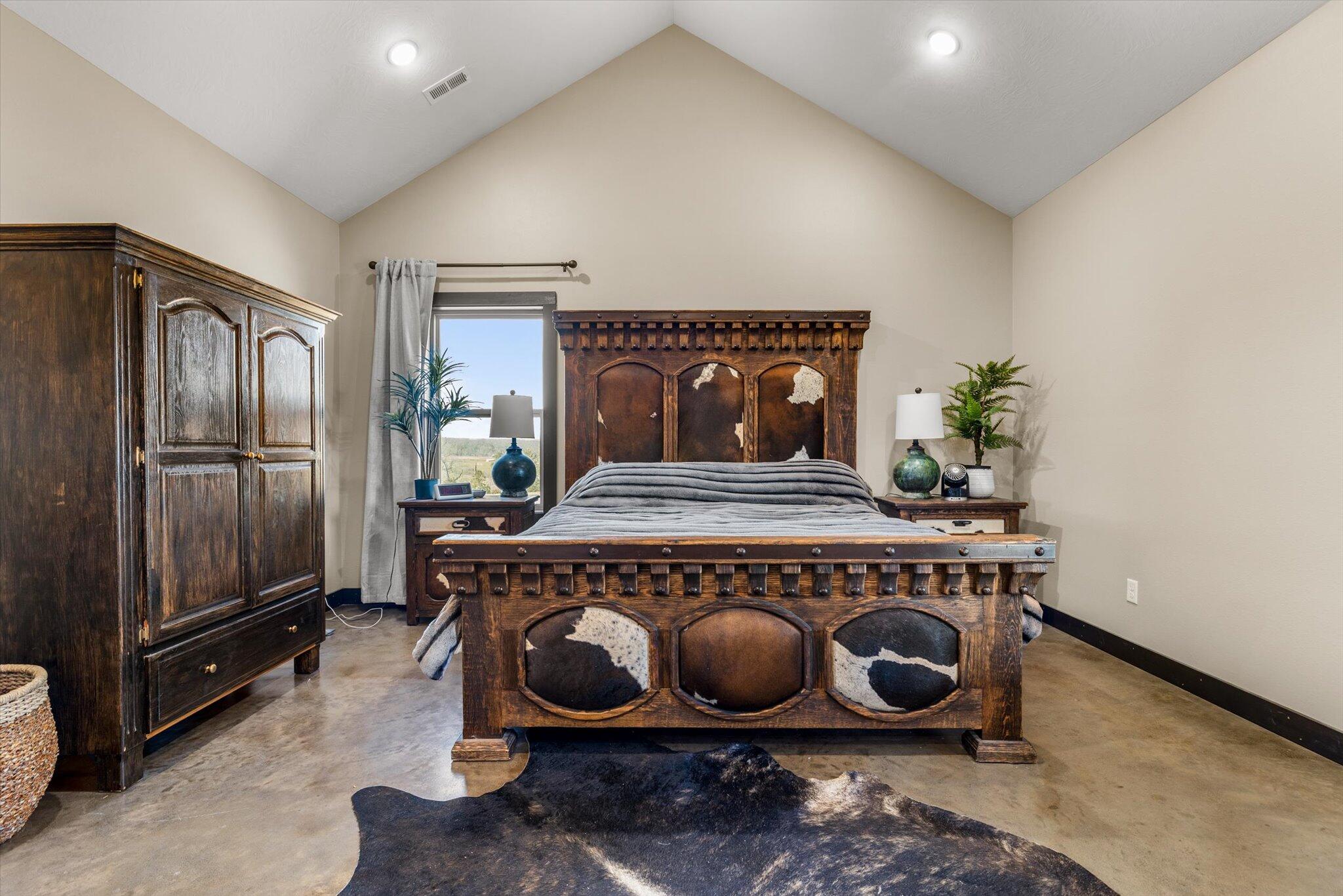 84 Buttercup Property Photo 32