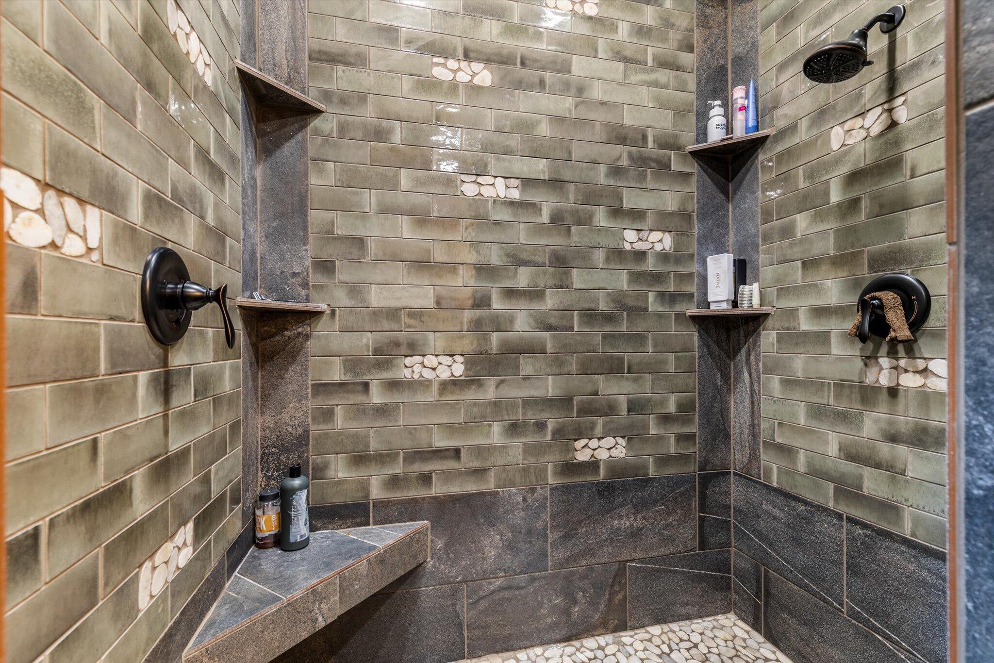 84 Buttercup Property Photo 34