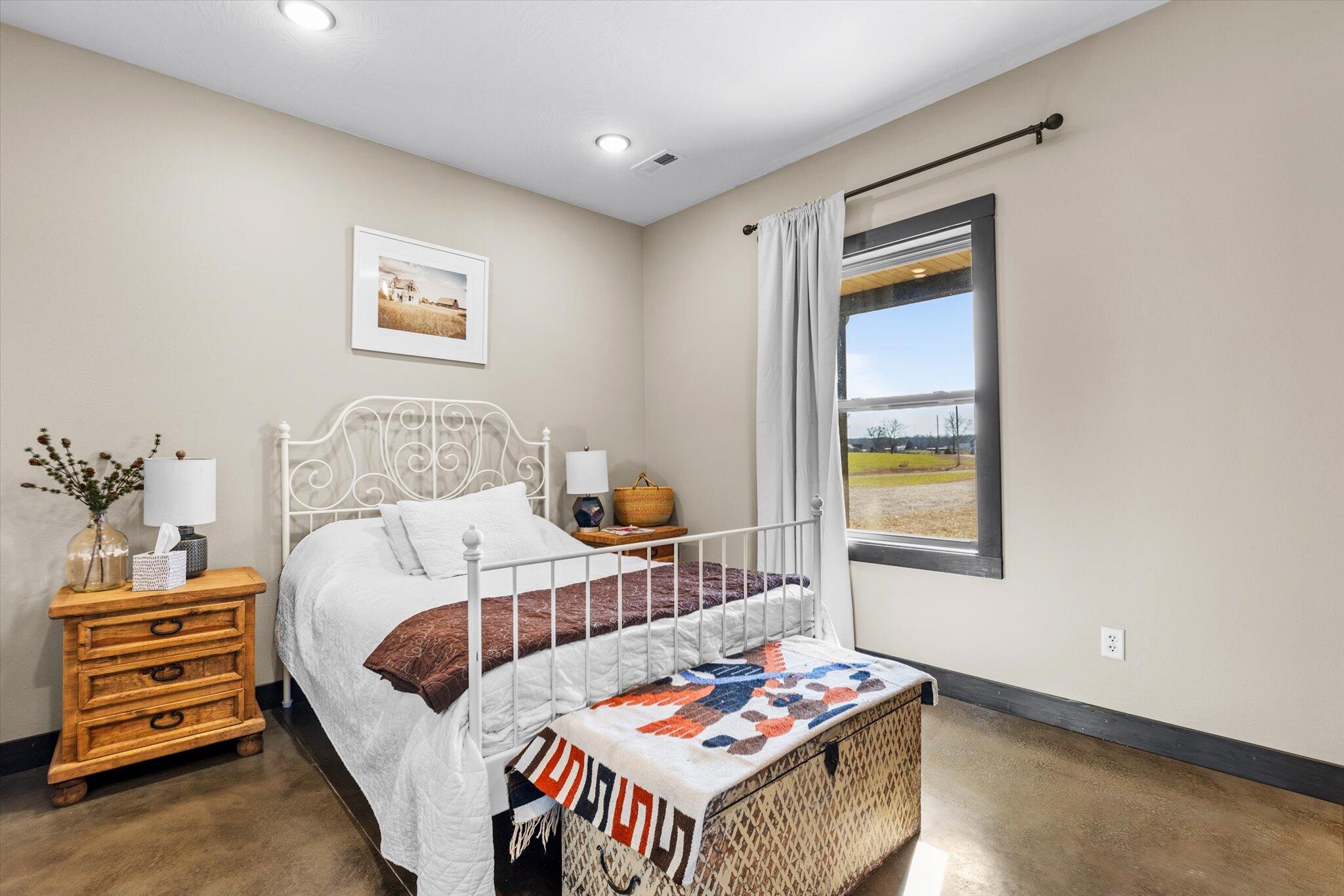 84 Buttercup Property Photo 35