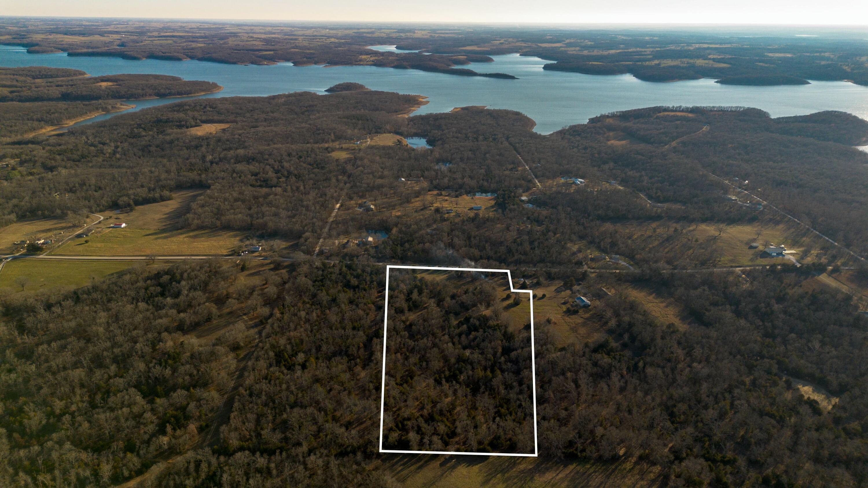 000 East Highway H Property Photo 4