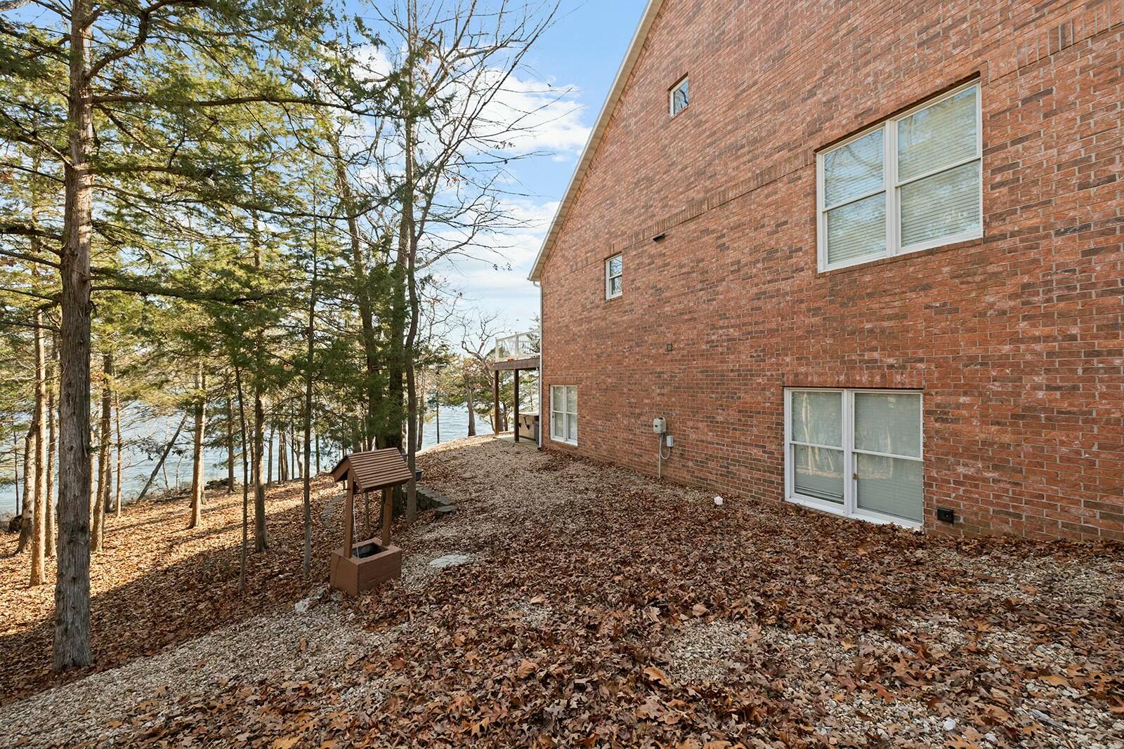 317 Scenic Drive Property Photo 12