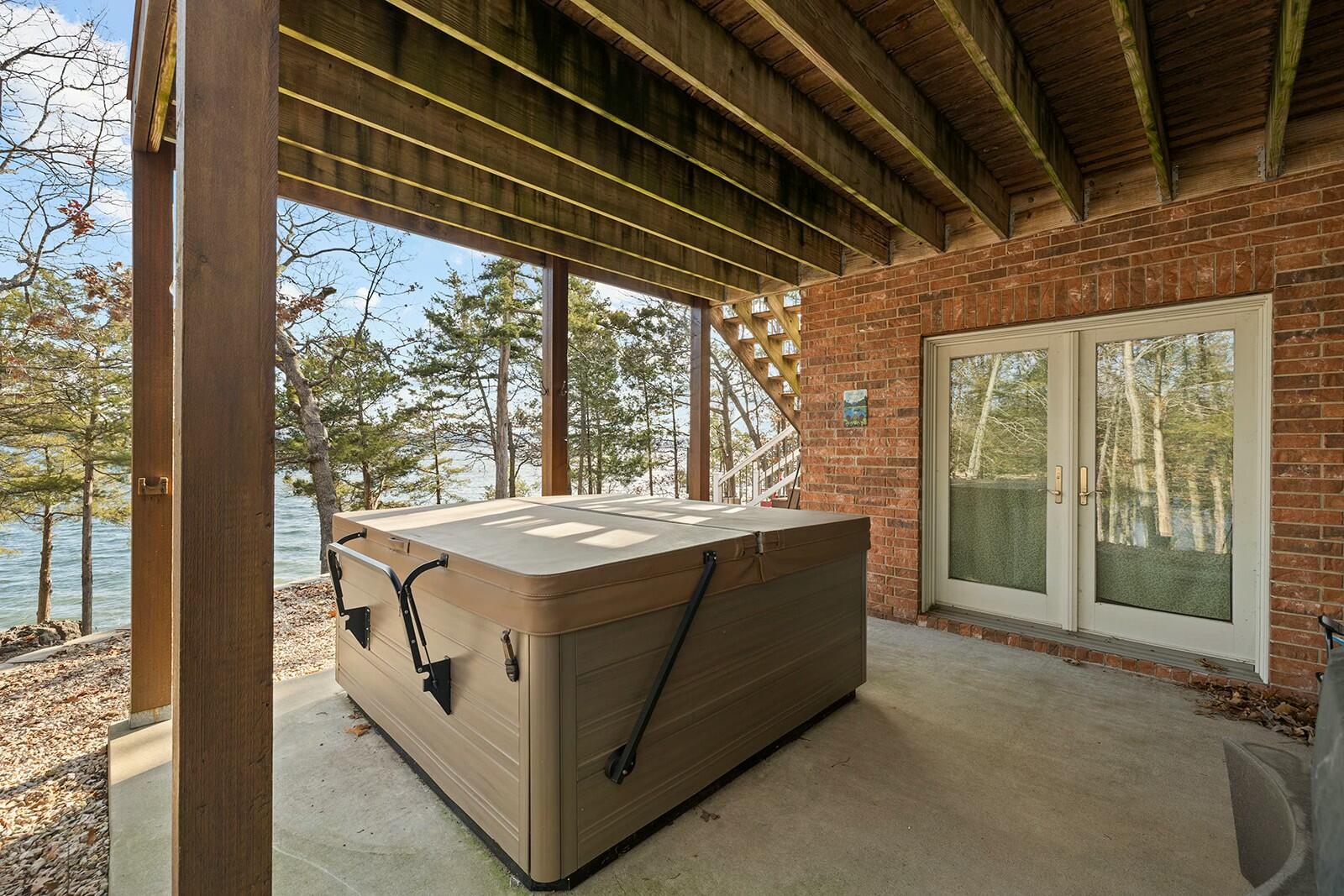 317 Scenic Drive Property Photo 13