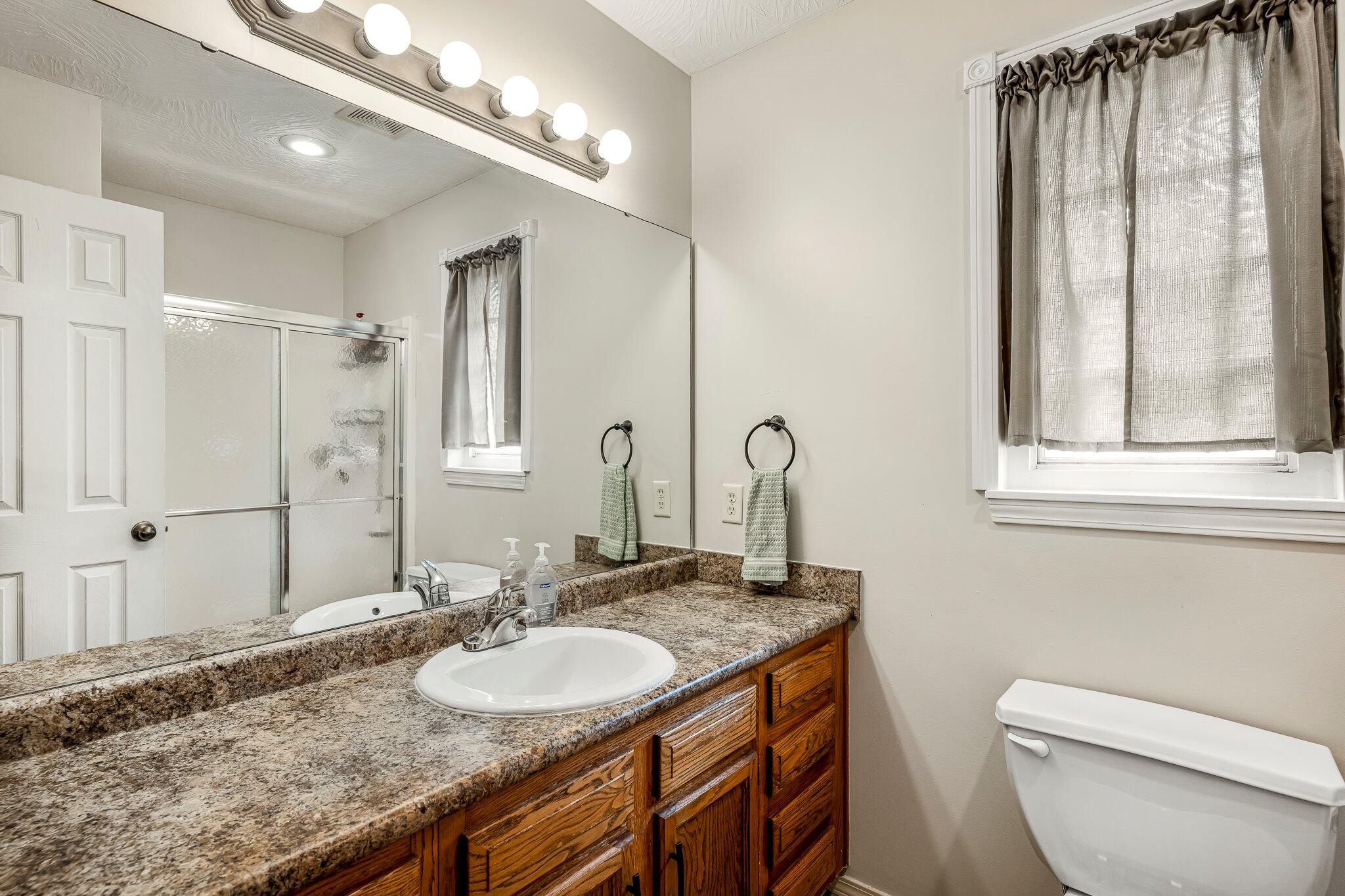 776 South Pinehurst Street Property Photo 17