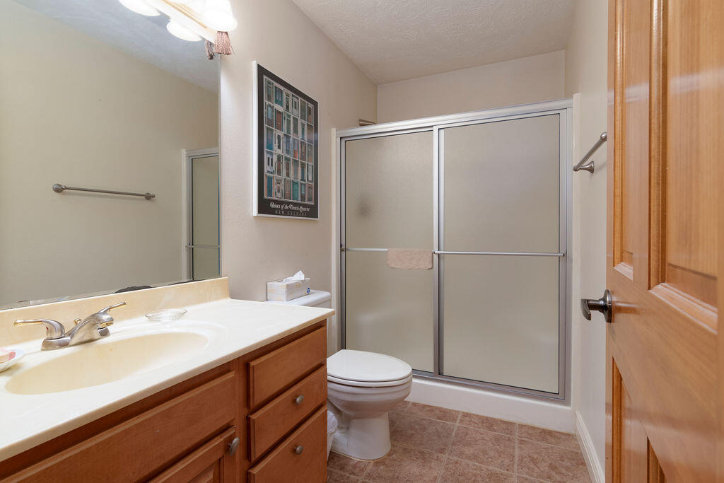 121 Grand Summit Pt Property Photo 47