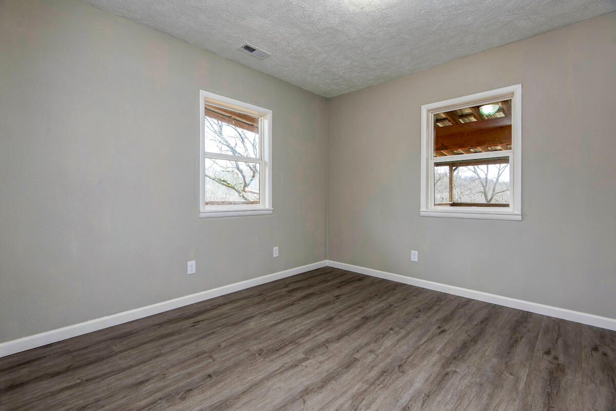 1062 Sam Day Road Property Photo 28