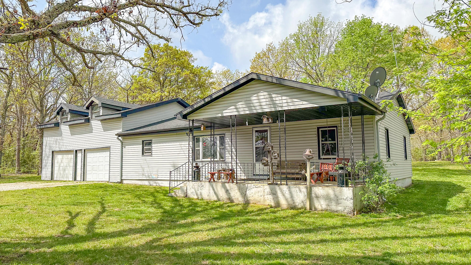 7025 Kelsay Road Property Photo 1