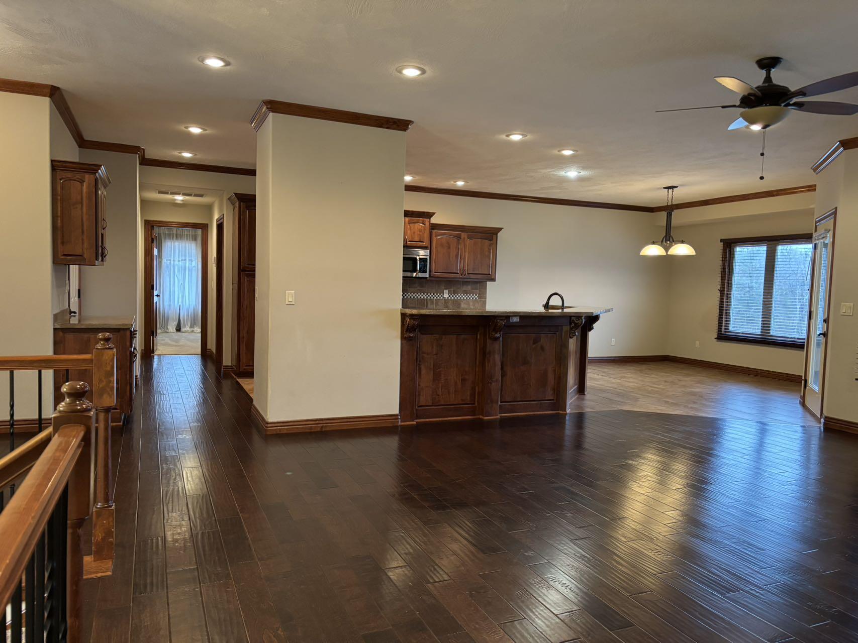5530 South Ridge Top Avenue Property Photo 7