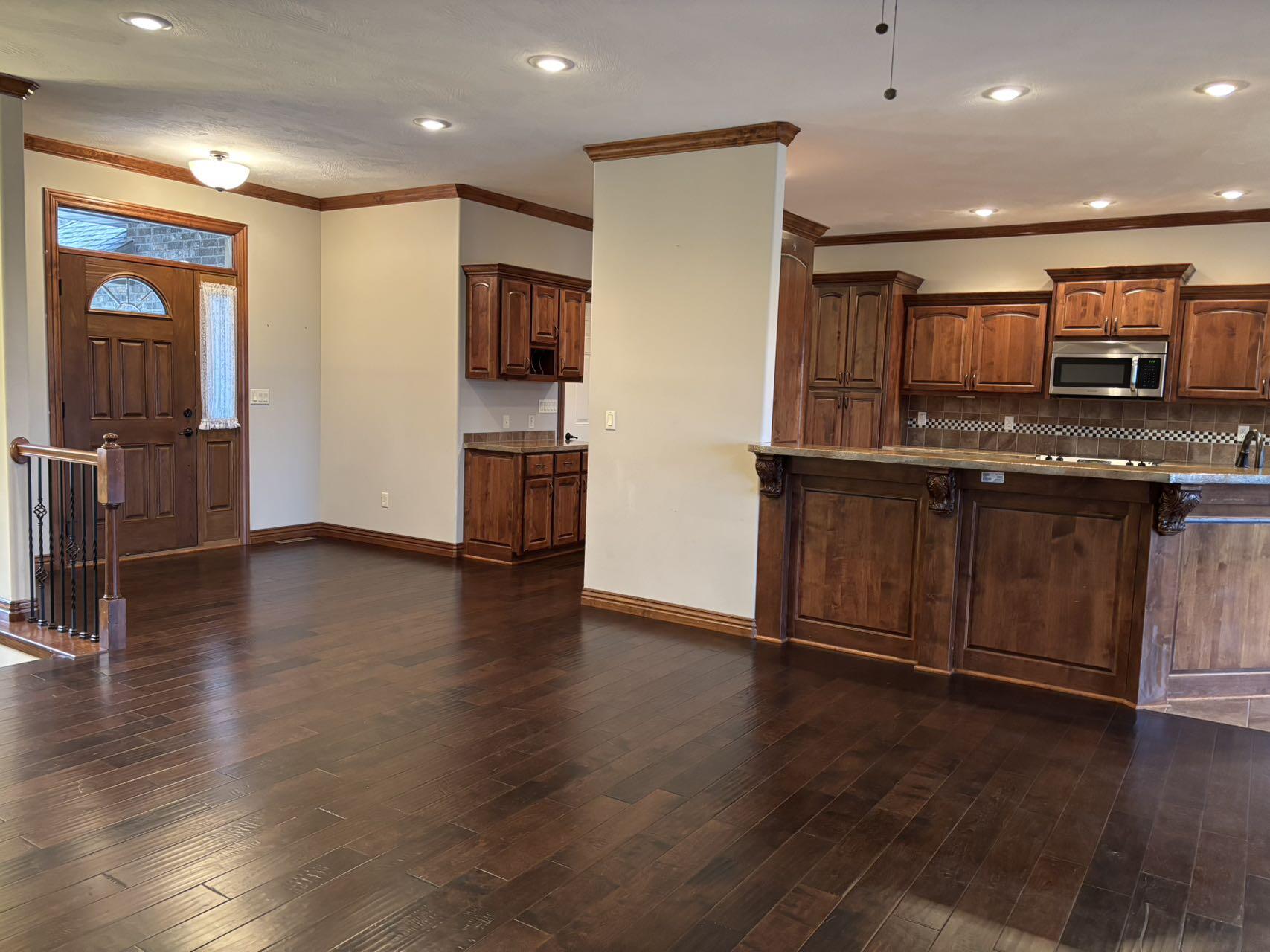 5530 South Ridge Top Avenue Property Photo 8