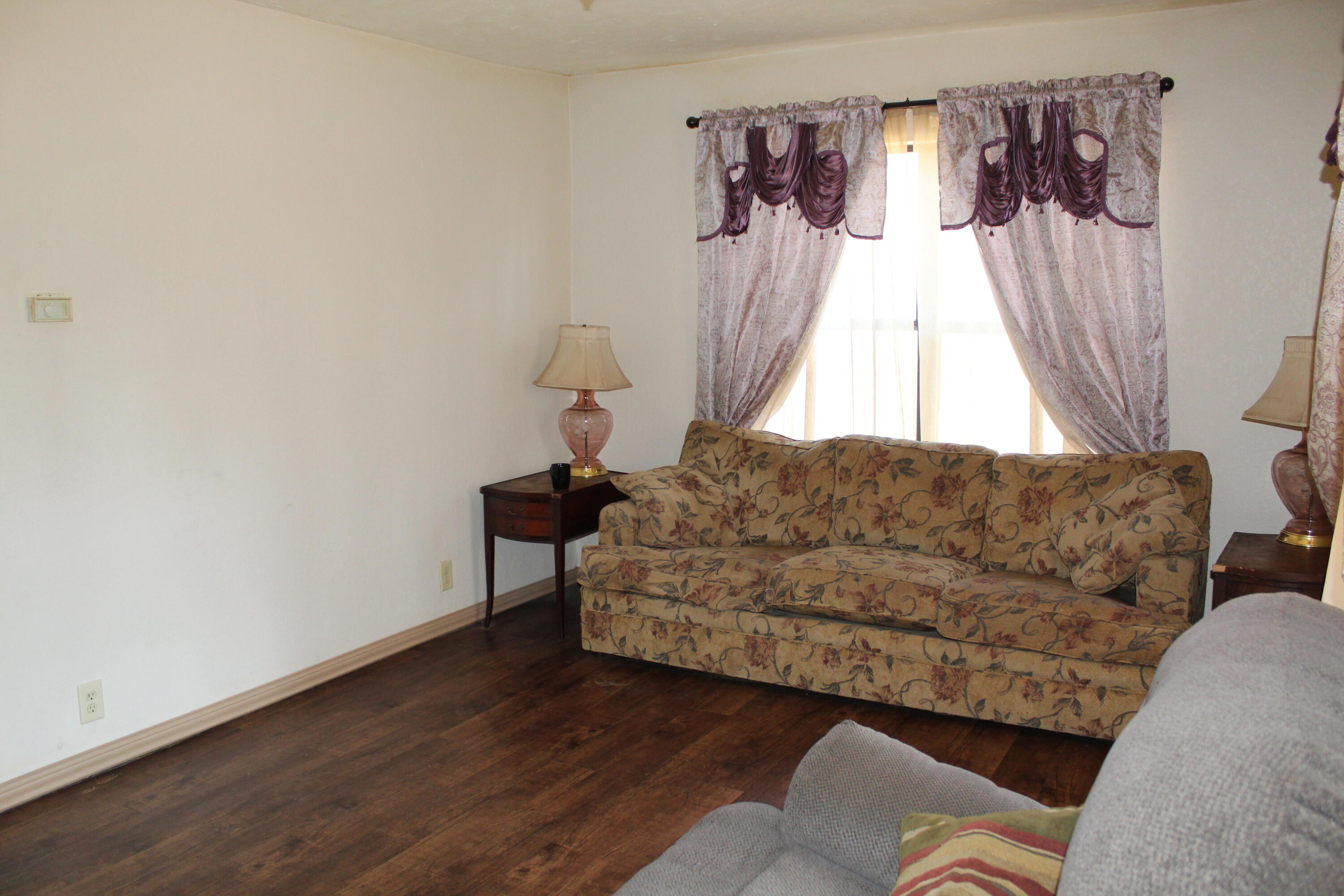 10328 Farm Rd 1102 Property Photo 6