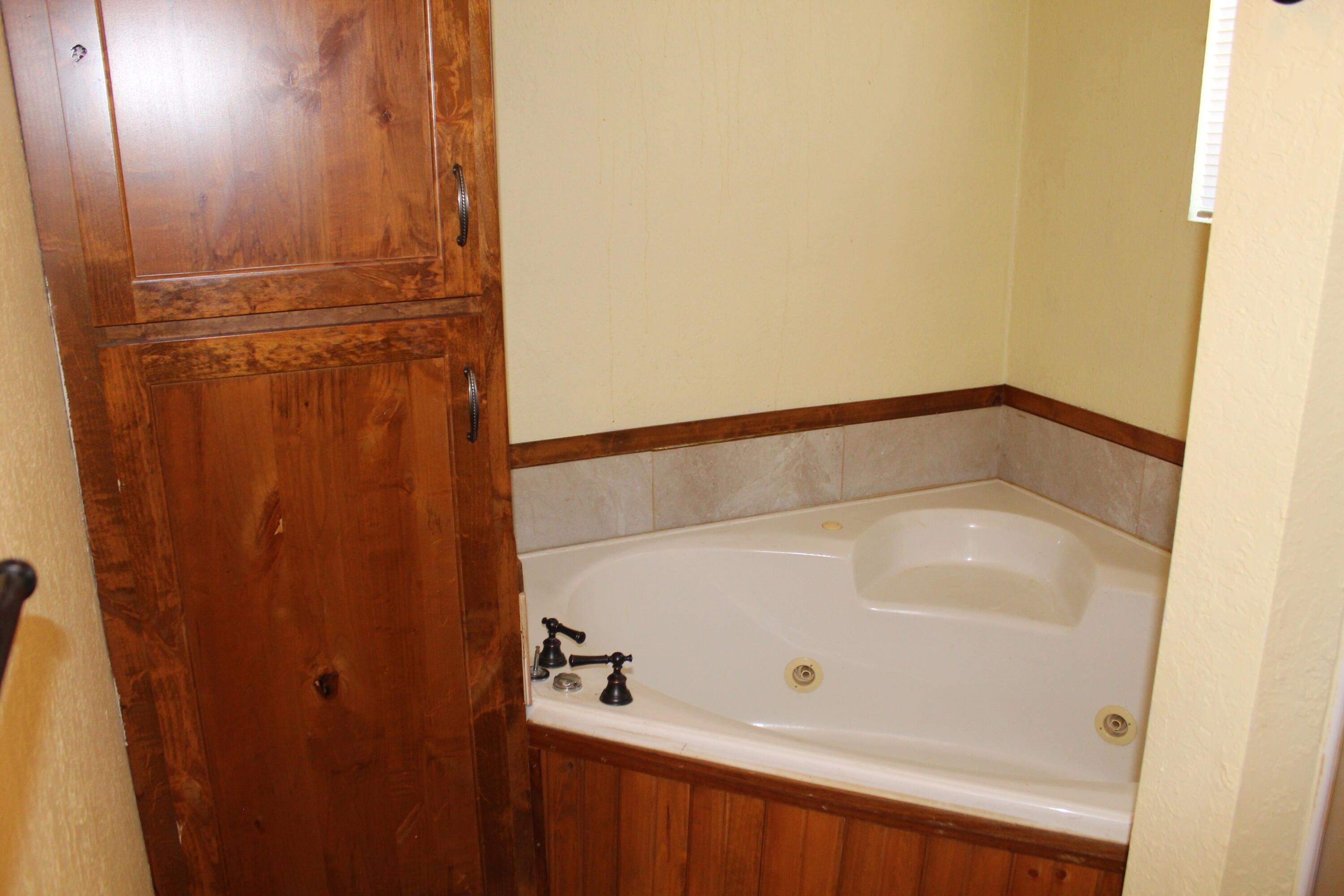 10328 Farm Rd 1102 Property Photo 17