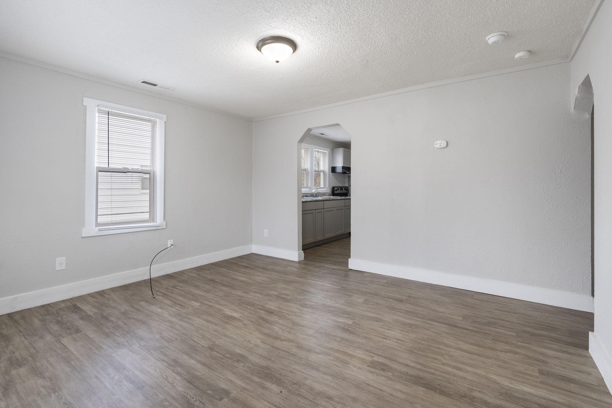 229 North Scenic Avenue Property Photo 4