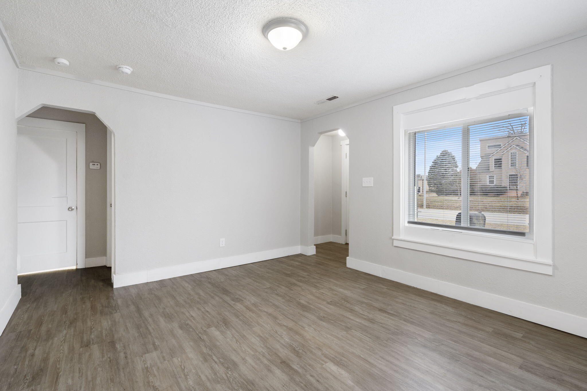 229 North Scenic Avenue Property Photo 6