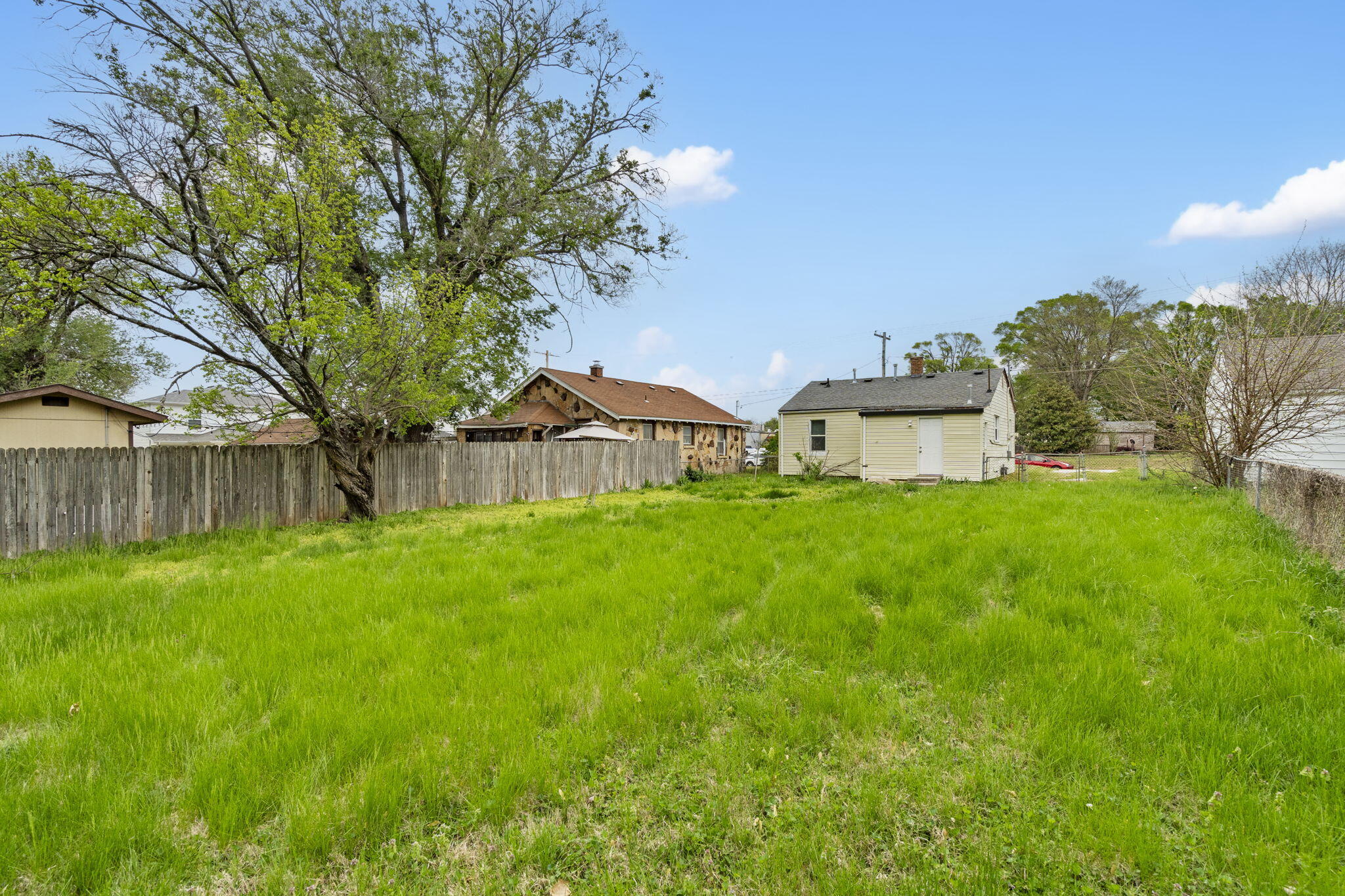 229 North Scenic Avenue Property Photo 20
