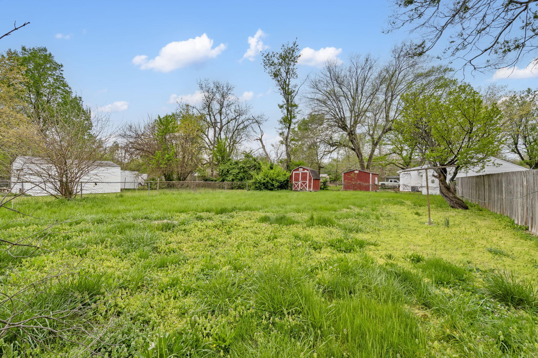 229 North Scenic Avenue Property Photo 24
