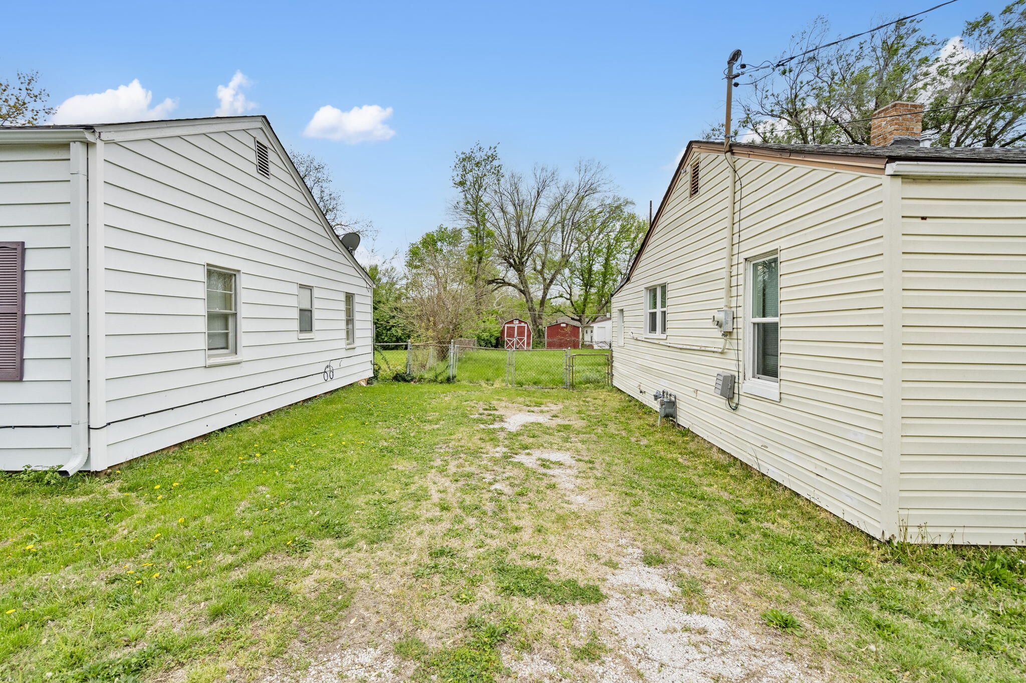 229 North Scenic Avenue Property Photo 26