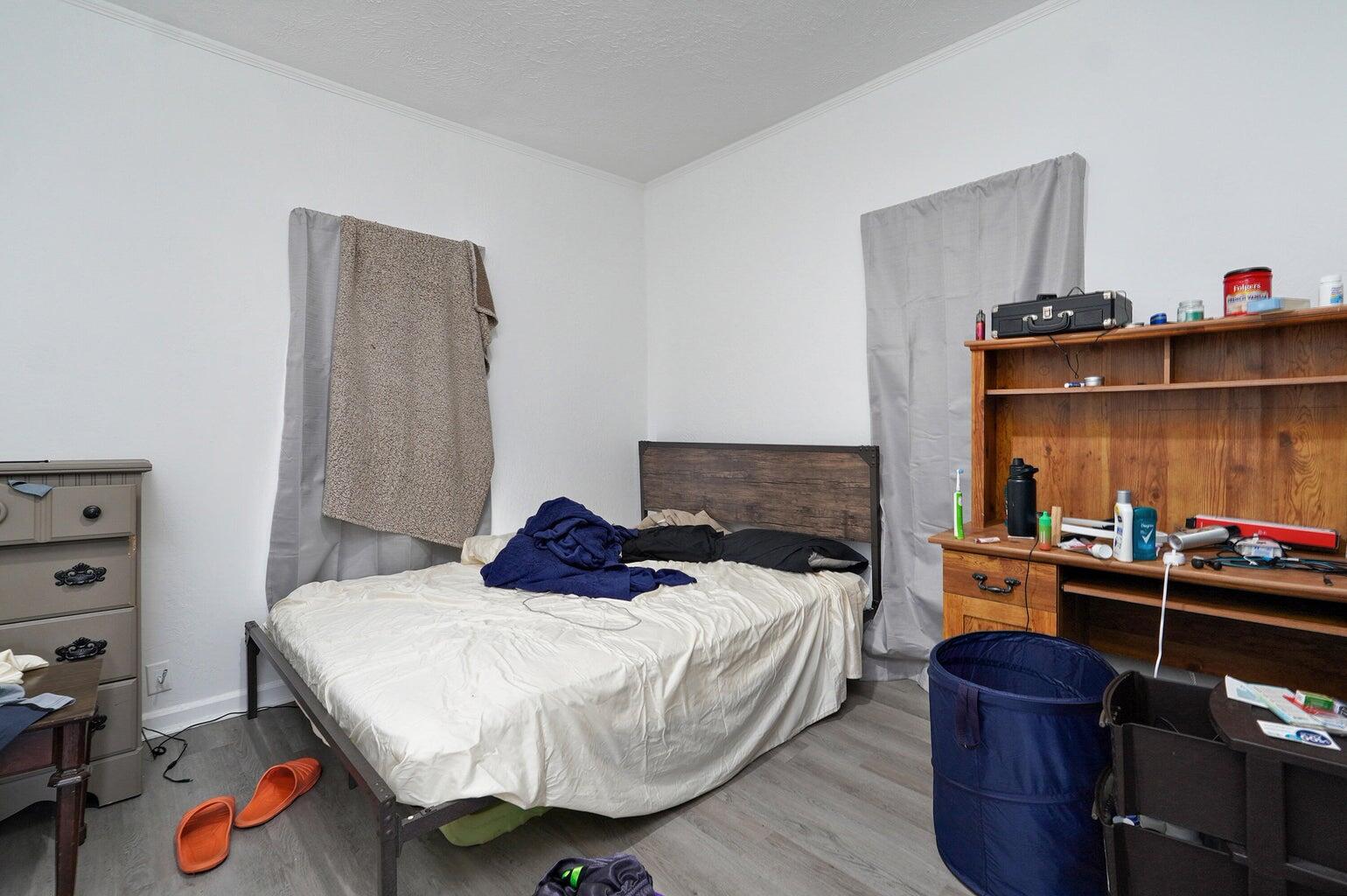 1347 East Thoman Street Property Photo 12