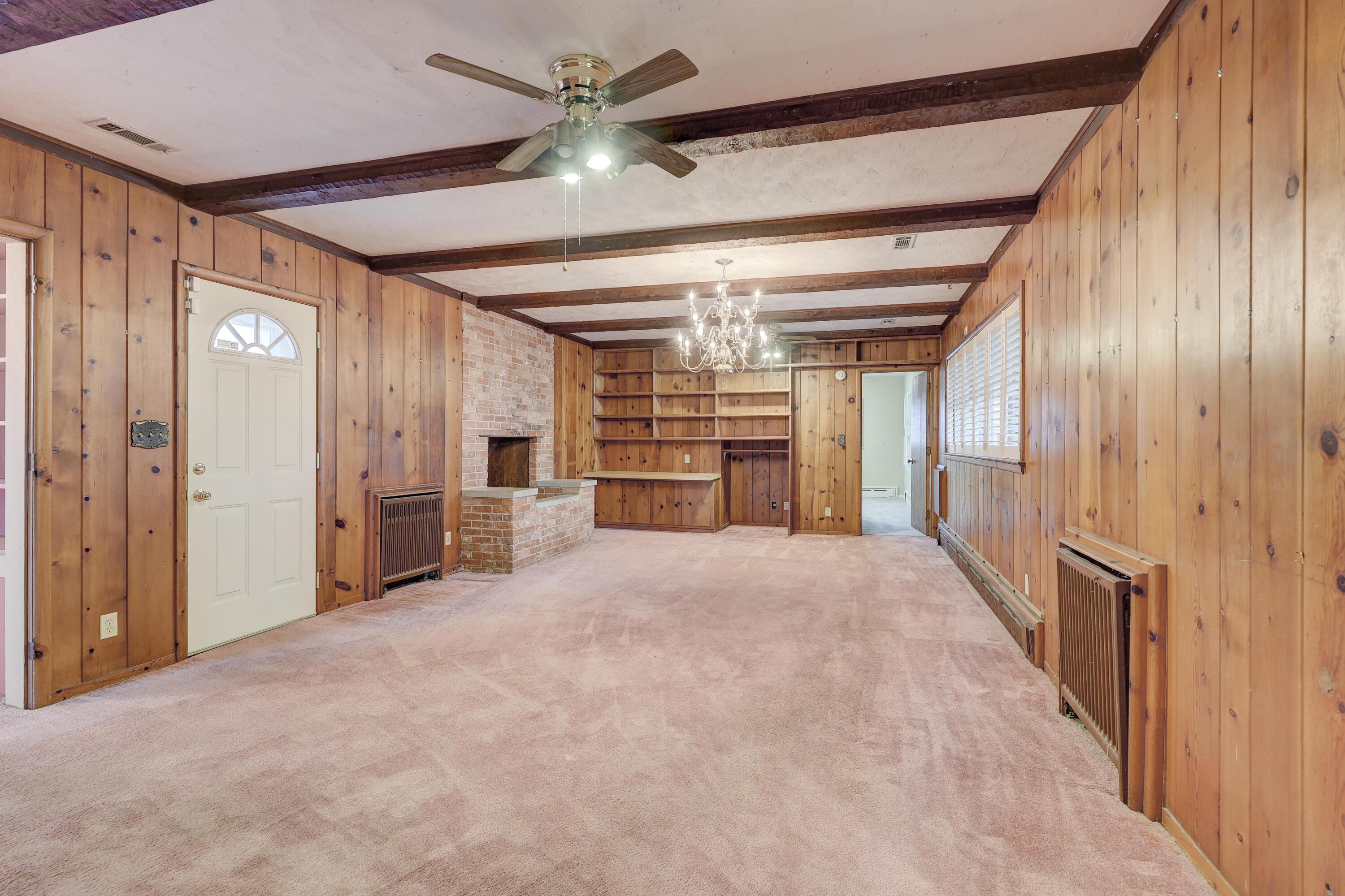 25399 Demott Drive Property Photo 10