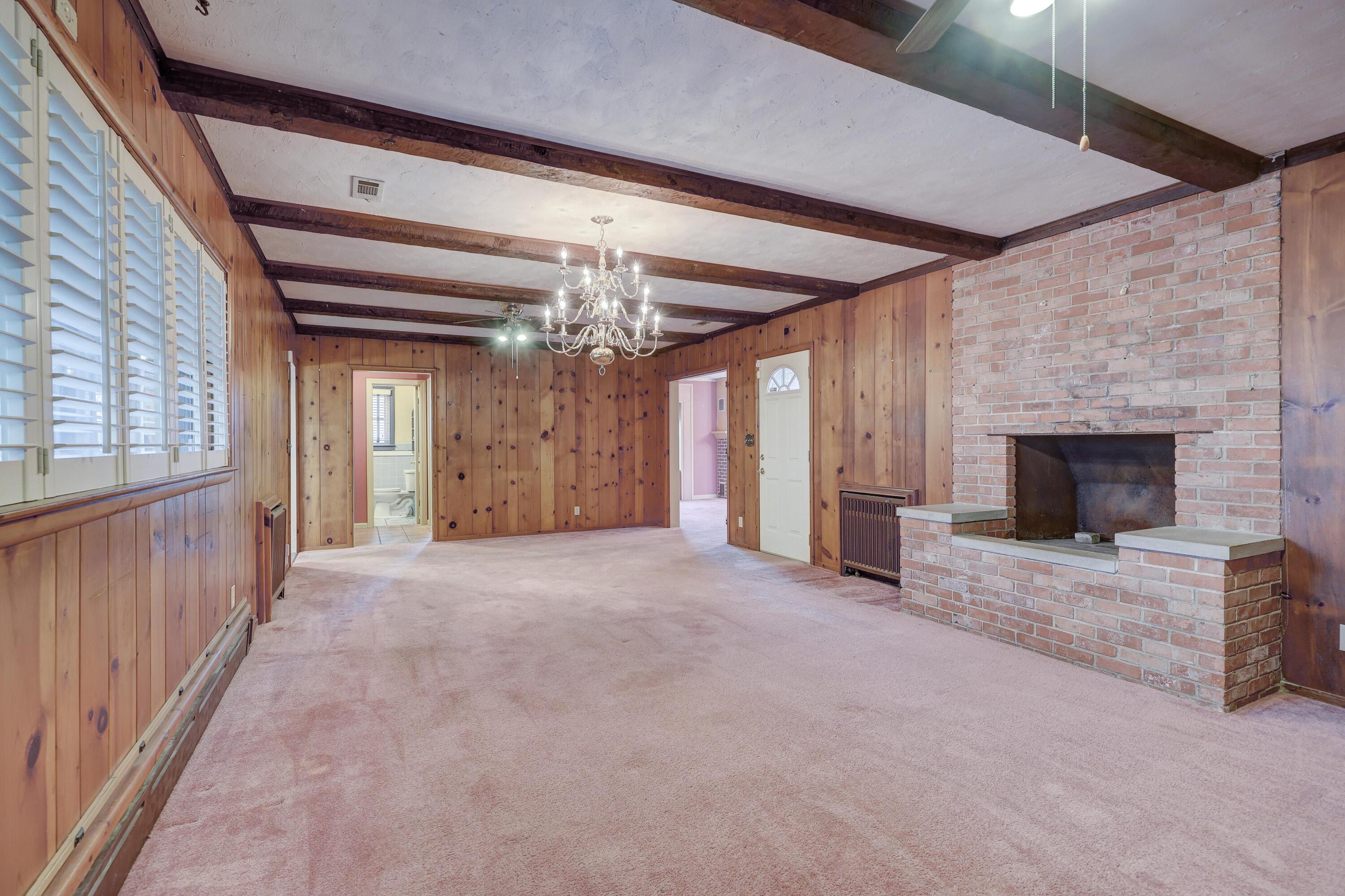 25399 Demott Drive Property Photo 11