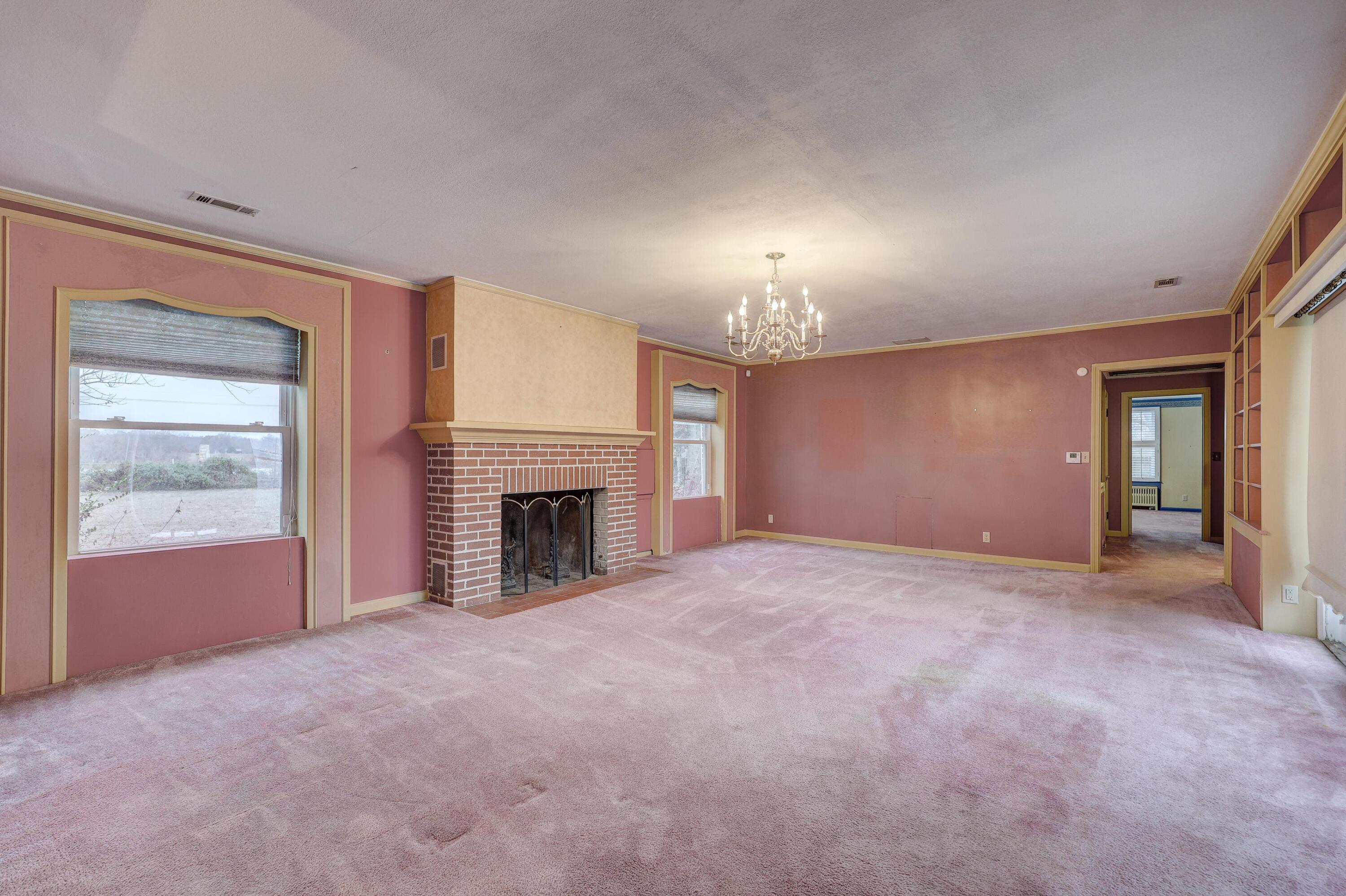25399 Demott Drive Property Photo 13