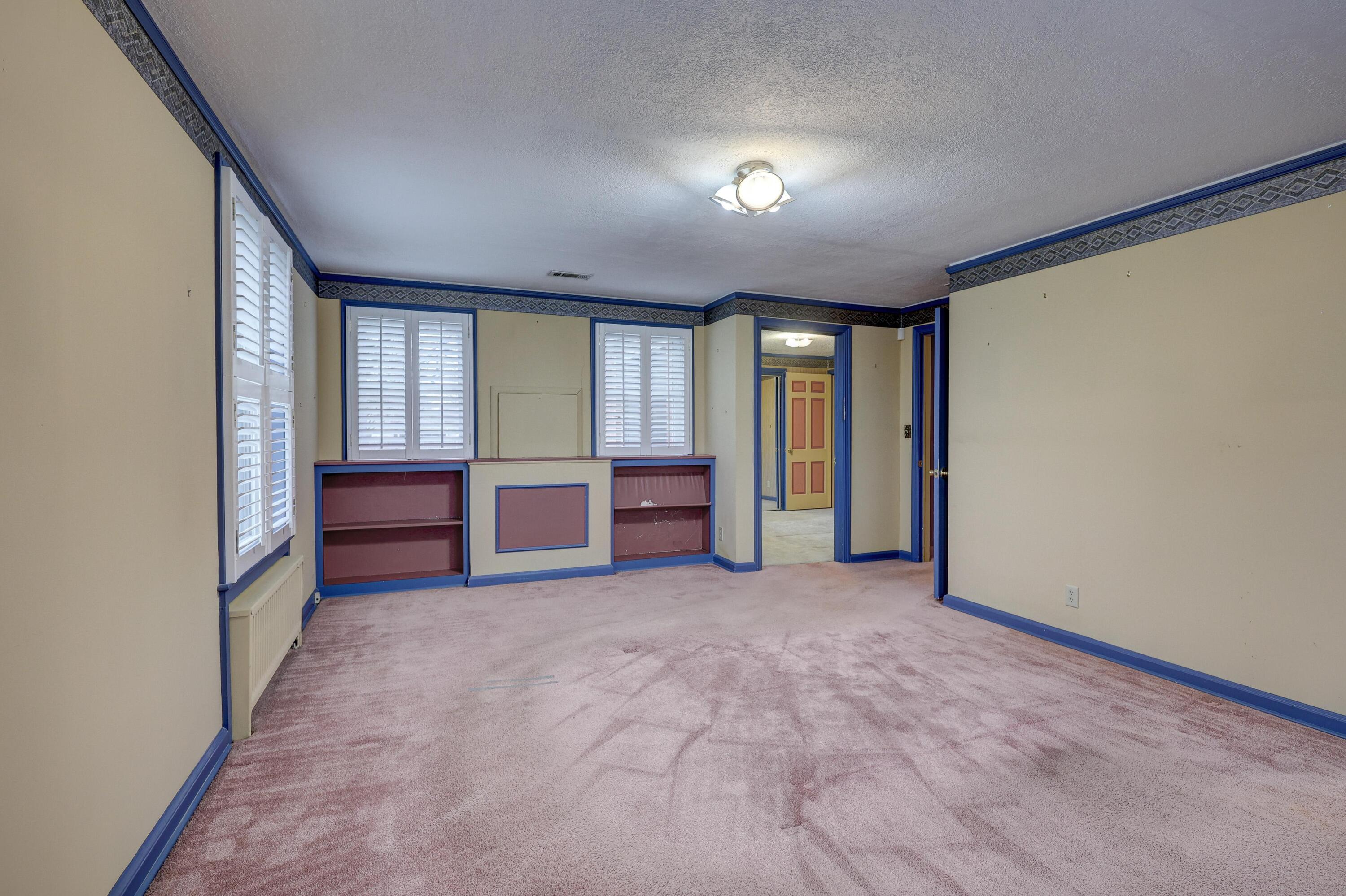25399 Demott Drive Property Photo 32