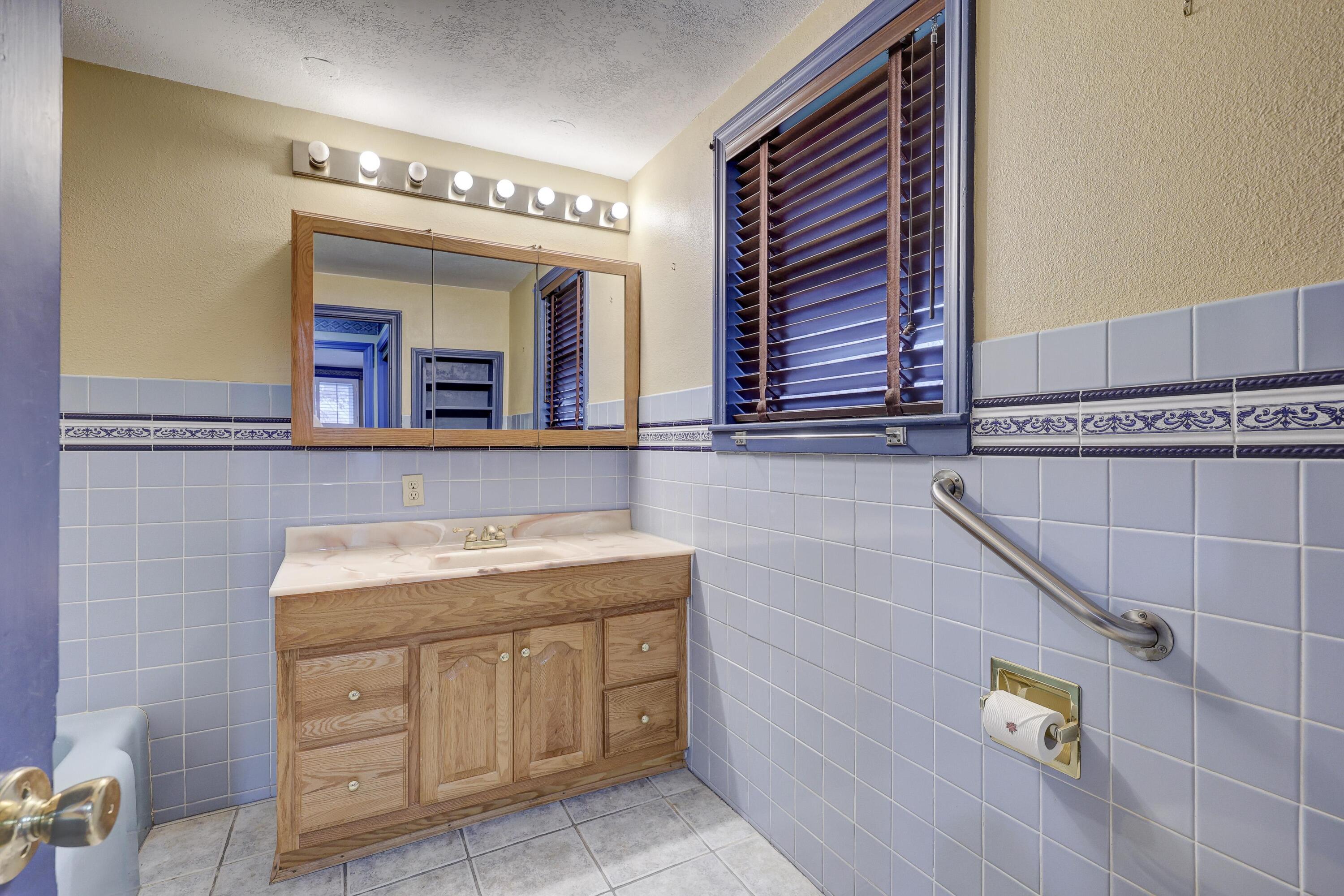25399 Demott Drive Property Photo 35