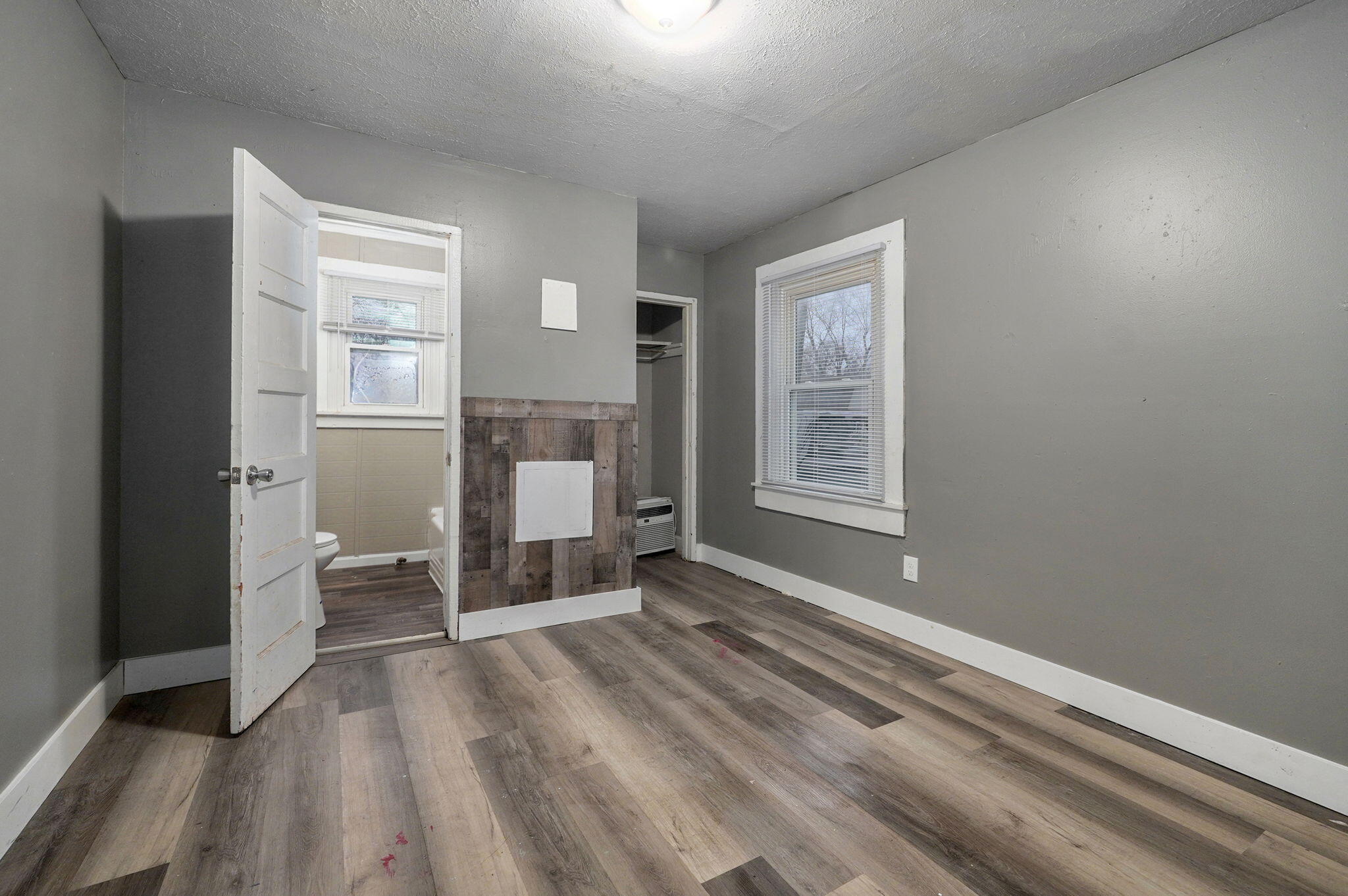 1511 West Florida Street Property Photo 10