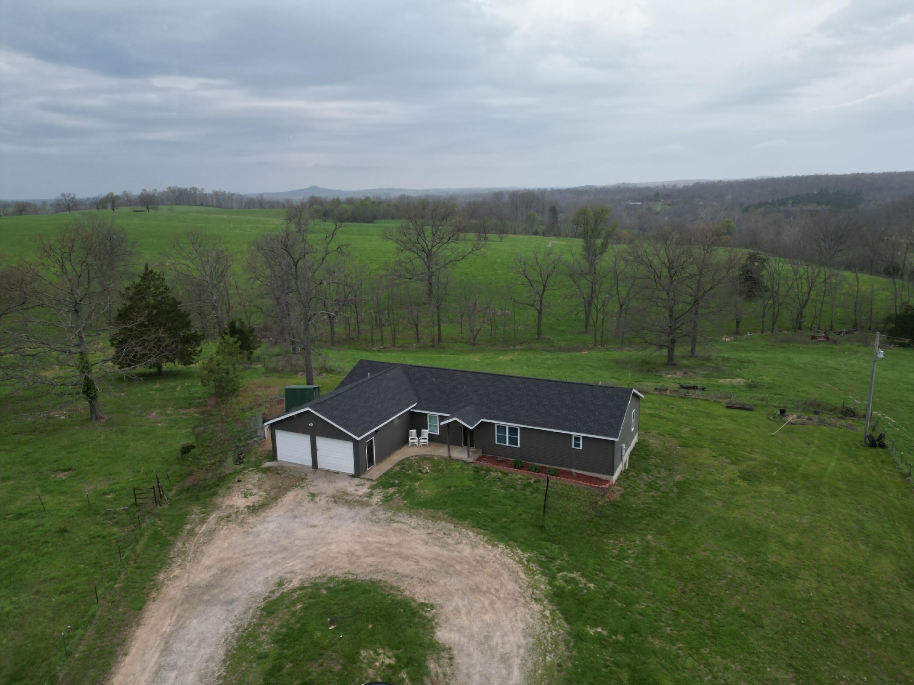 12510 Cr 503 Property Photo 2