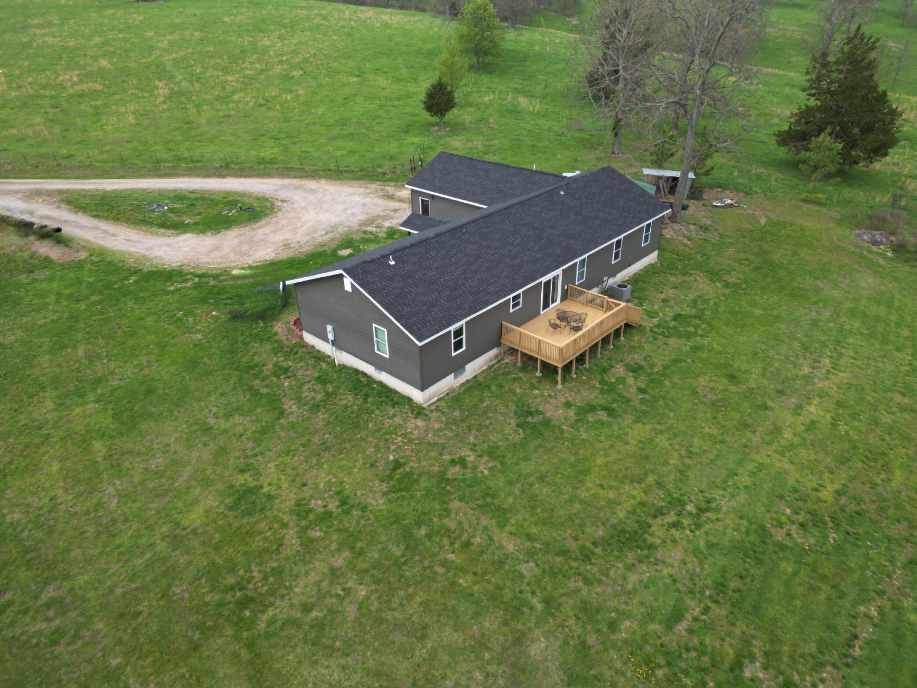 12510 Cr 503 Property Photo 3