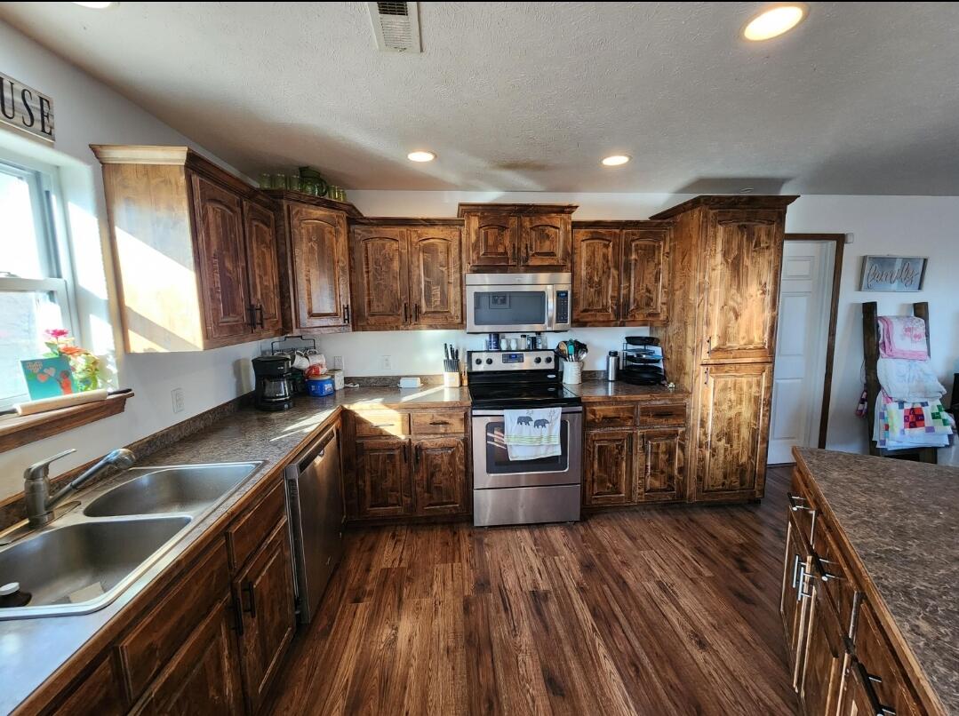 12510 Cr 503 Property Photo 17