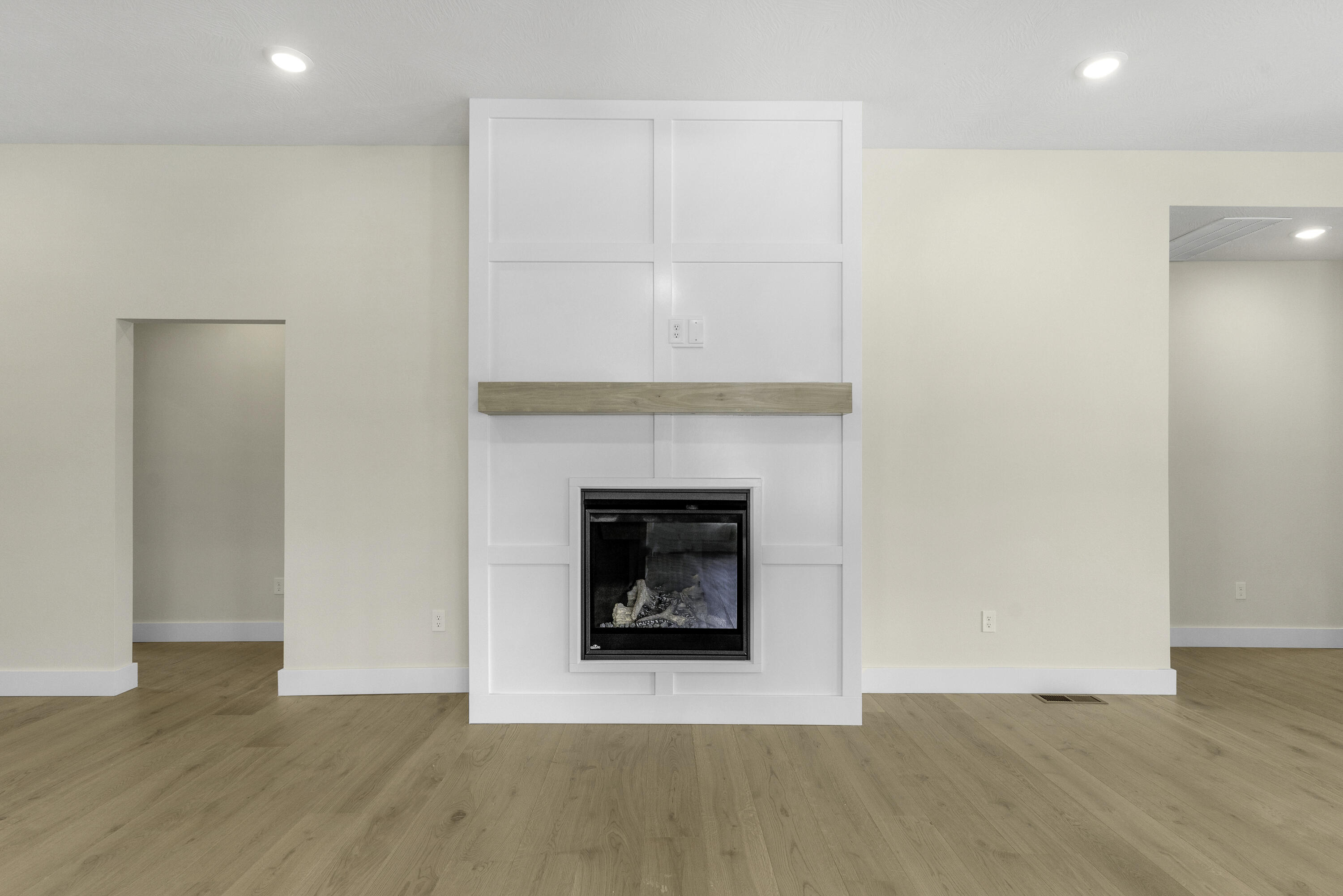 702 South Thornridge Drive Property Photo 15