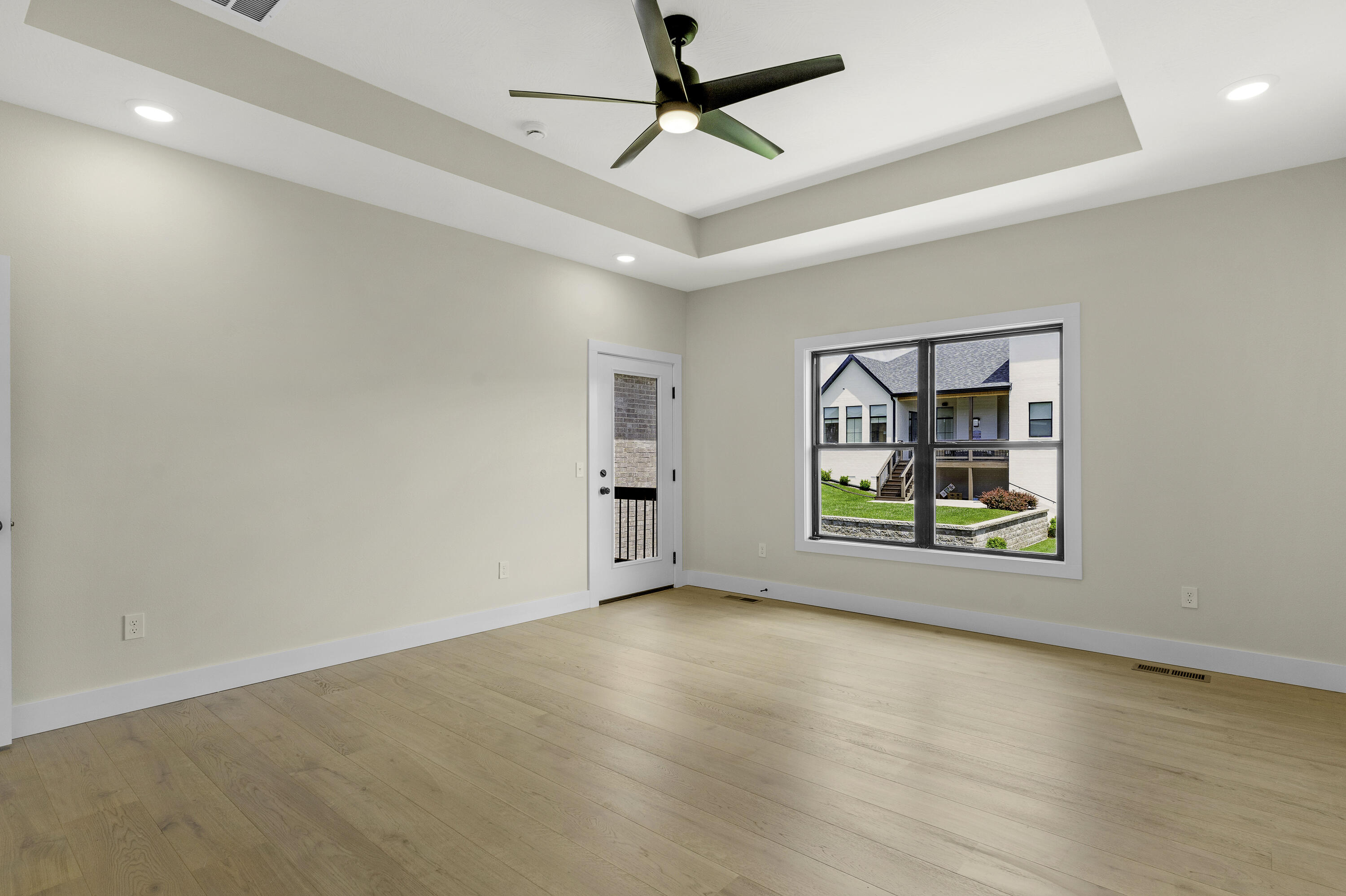 702 South Thornridge Drive Property Photo 28