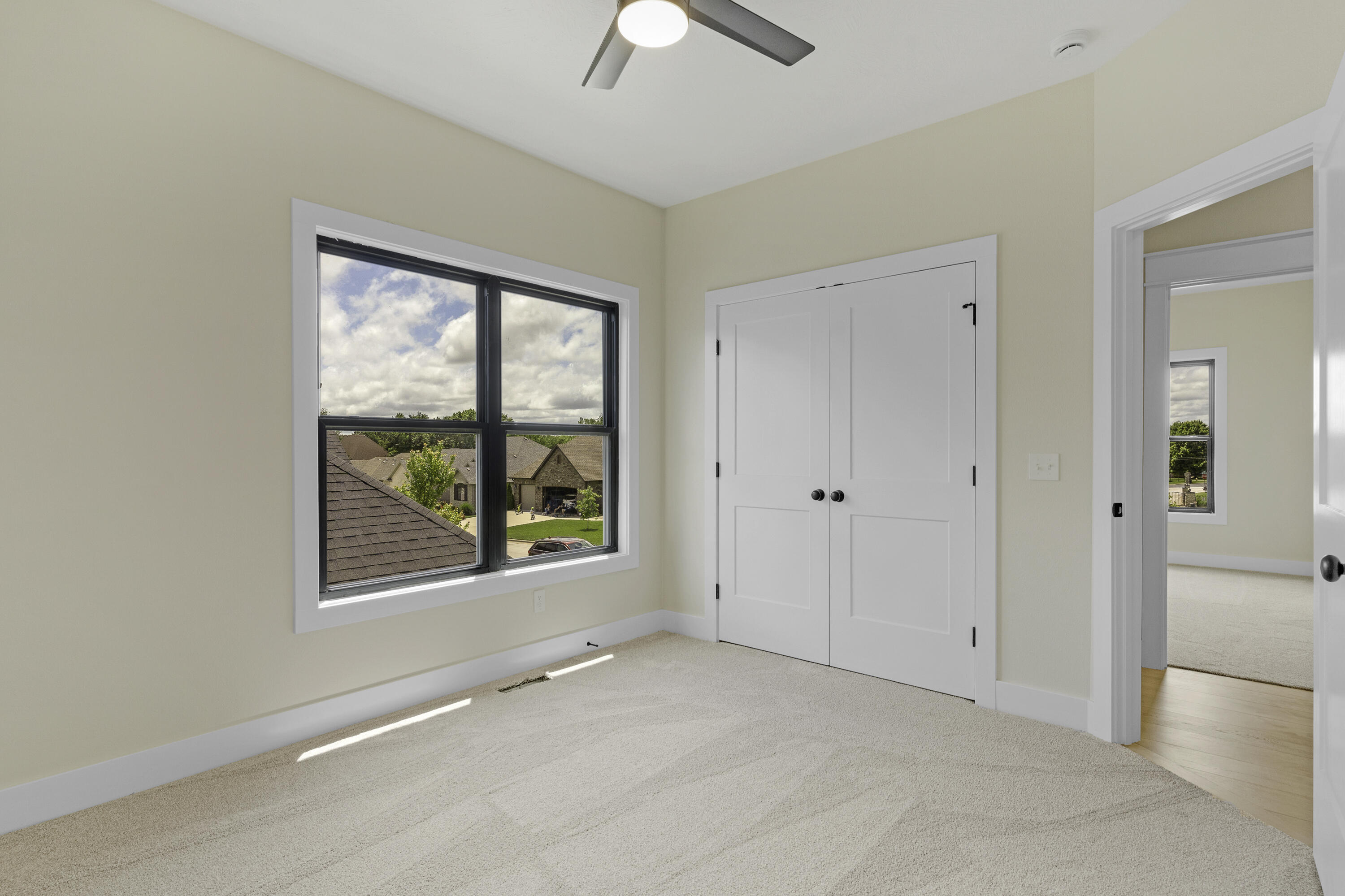 702 South Thornridge Drive Property Photo 42