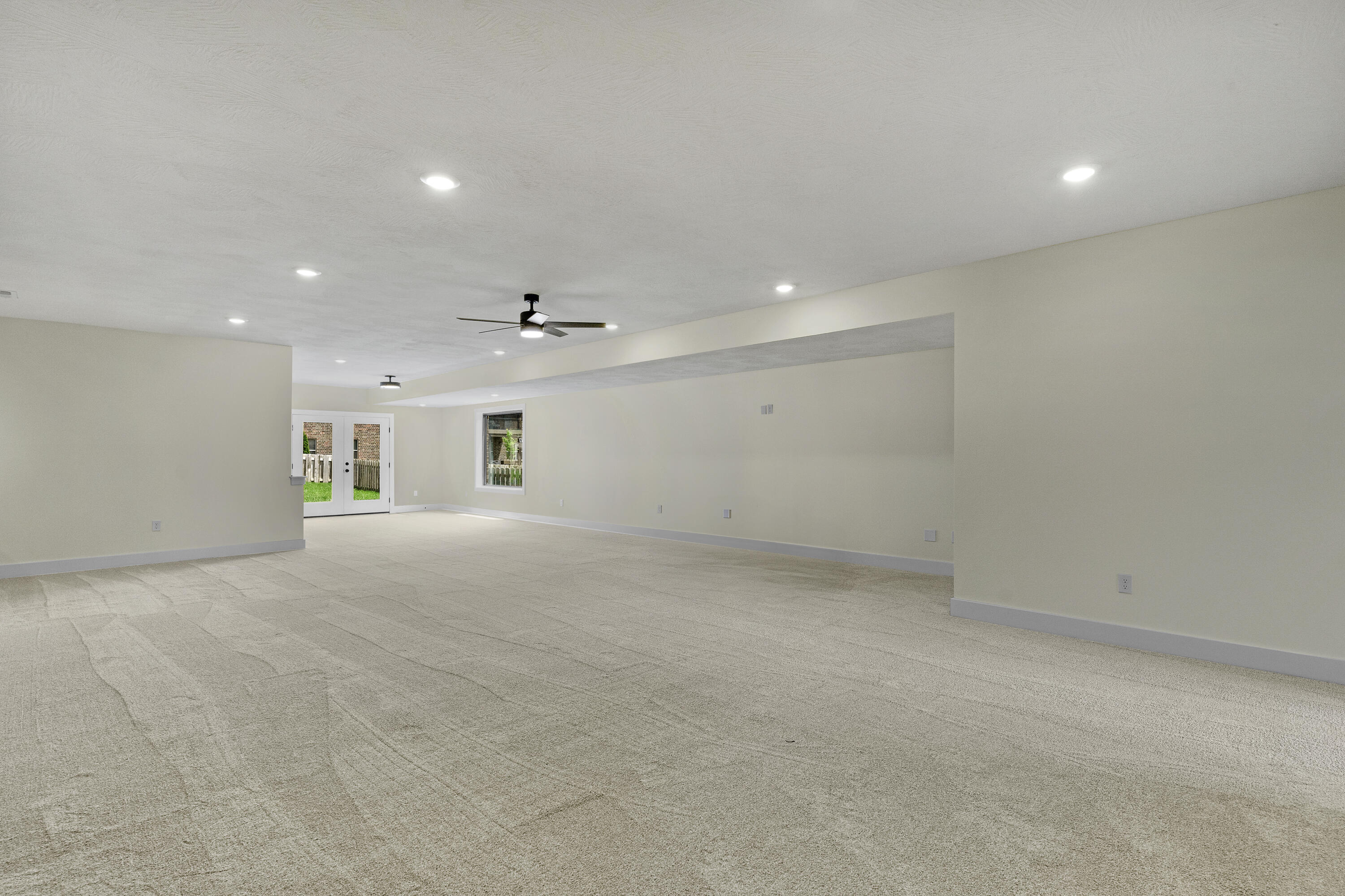 702 South Thornridge Drive Property Photo 45
