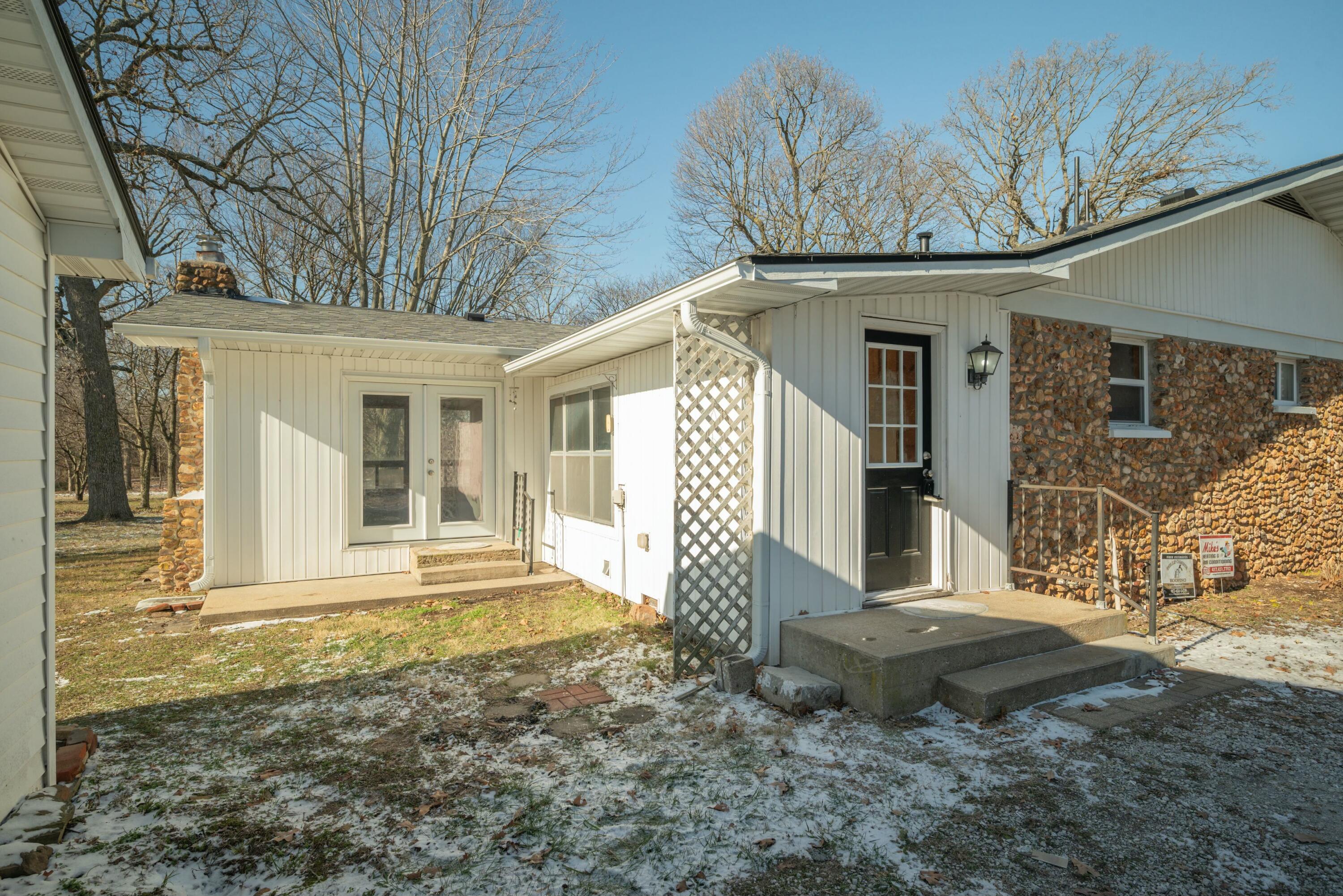 1871 Industrial Drive Property Photo 6
